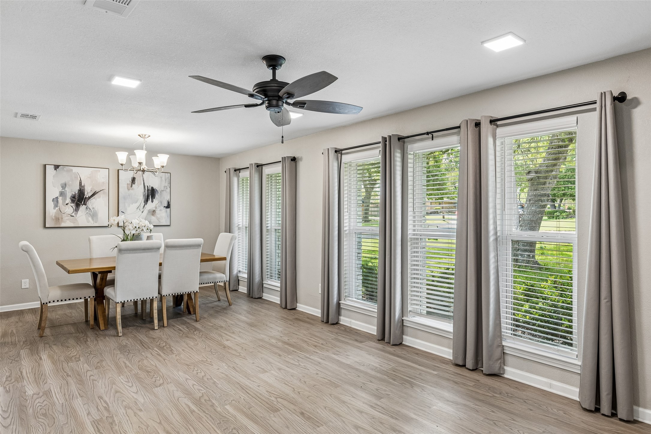 605 Meadow Heath Circle