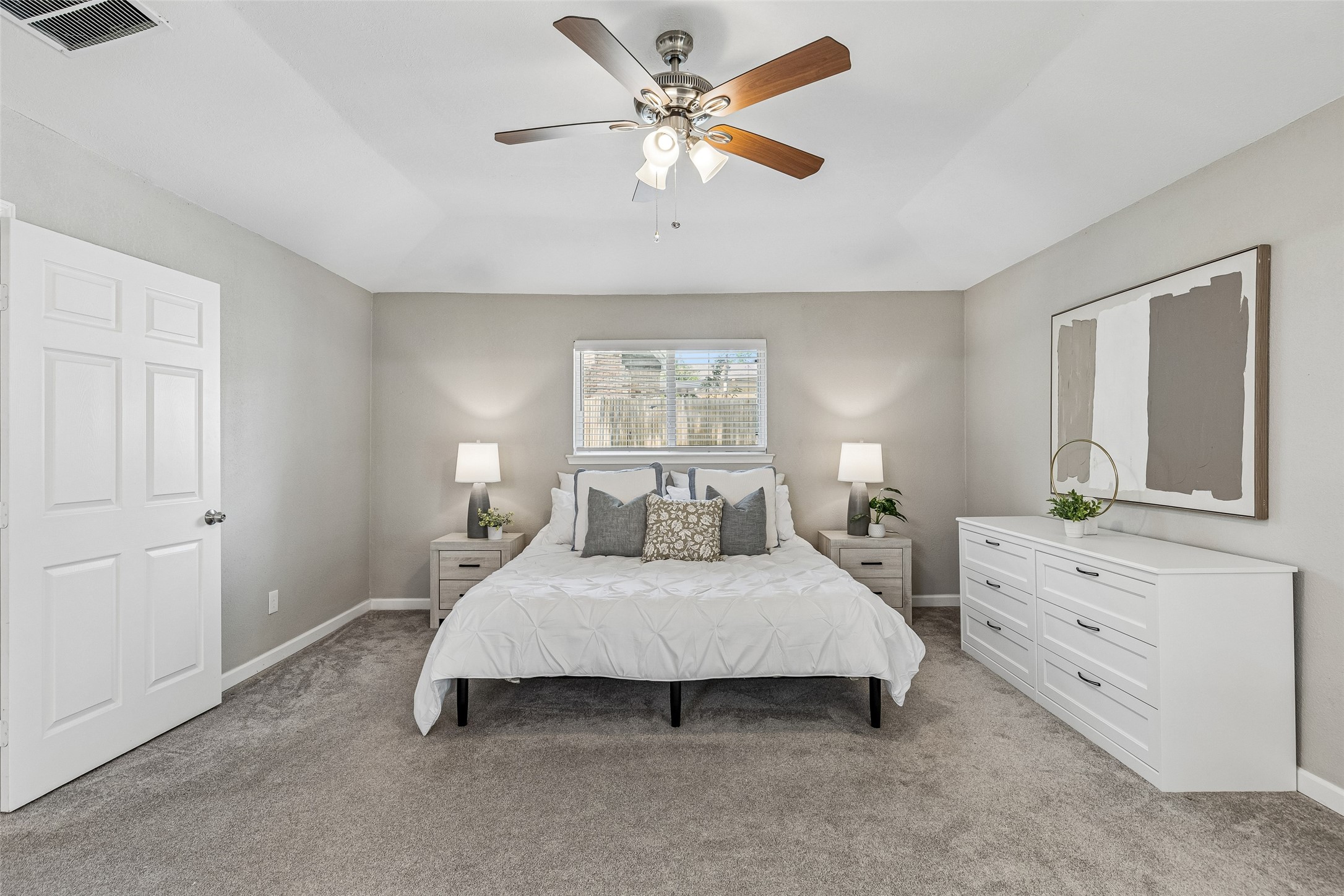 605 Meadow Heath Circle