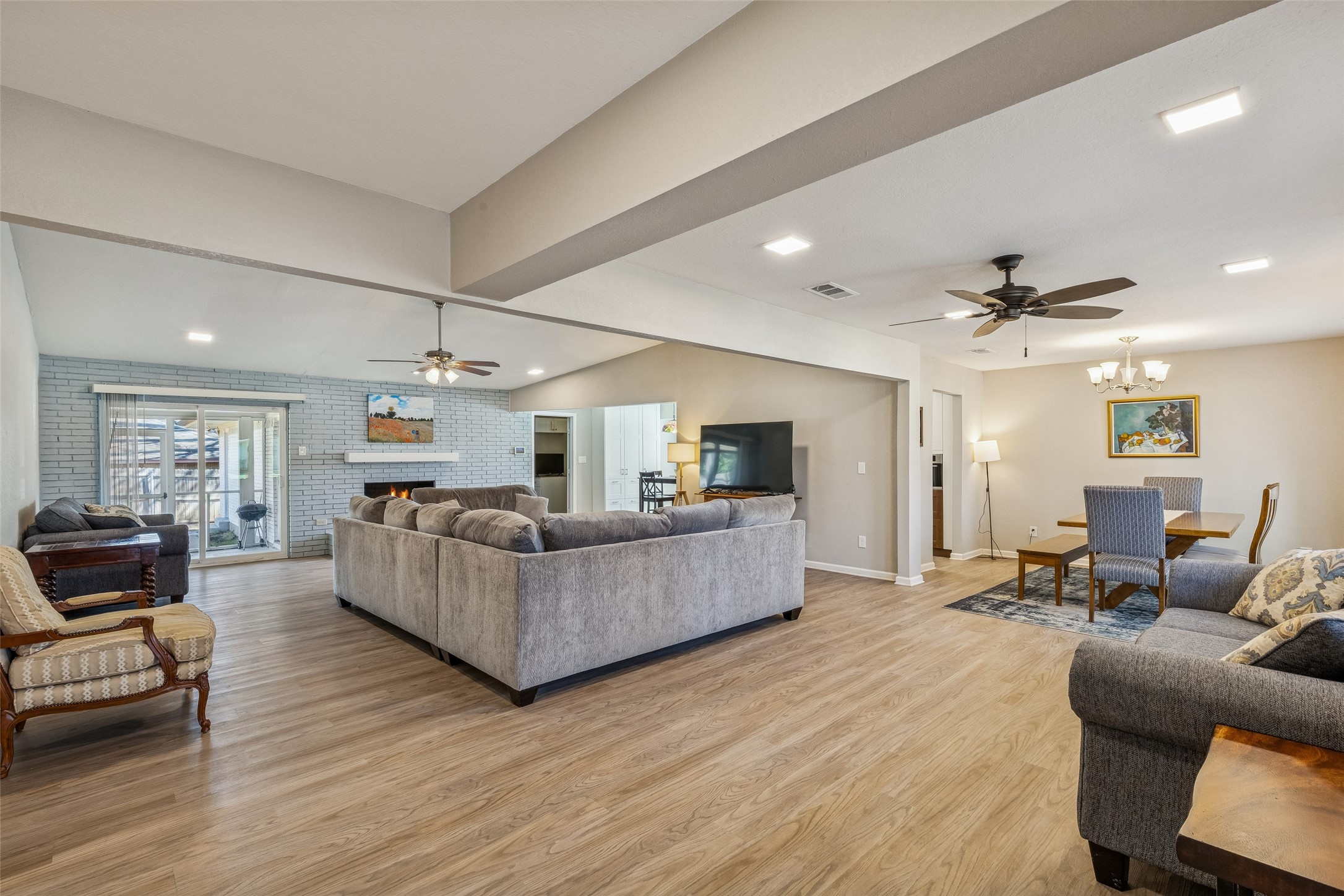 605 Meadow Heath Circle