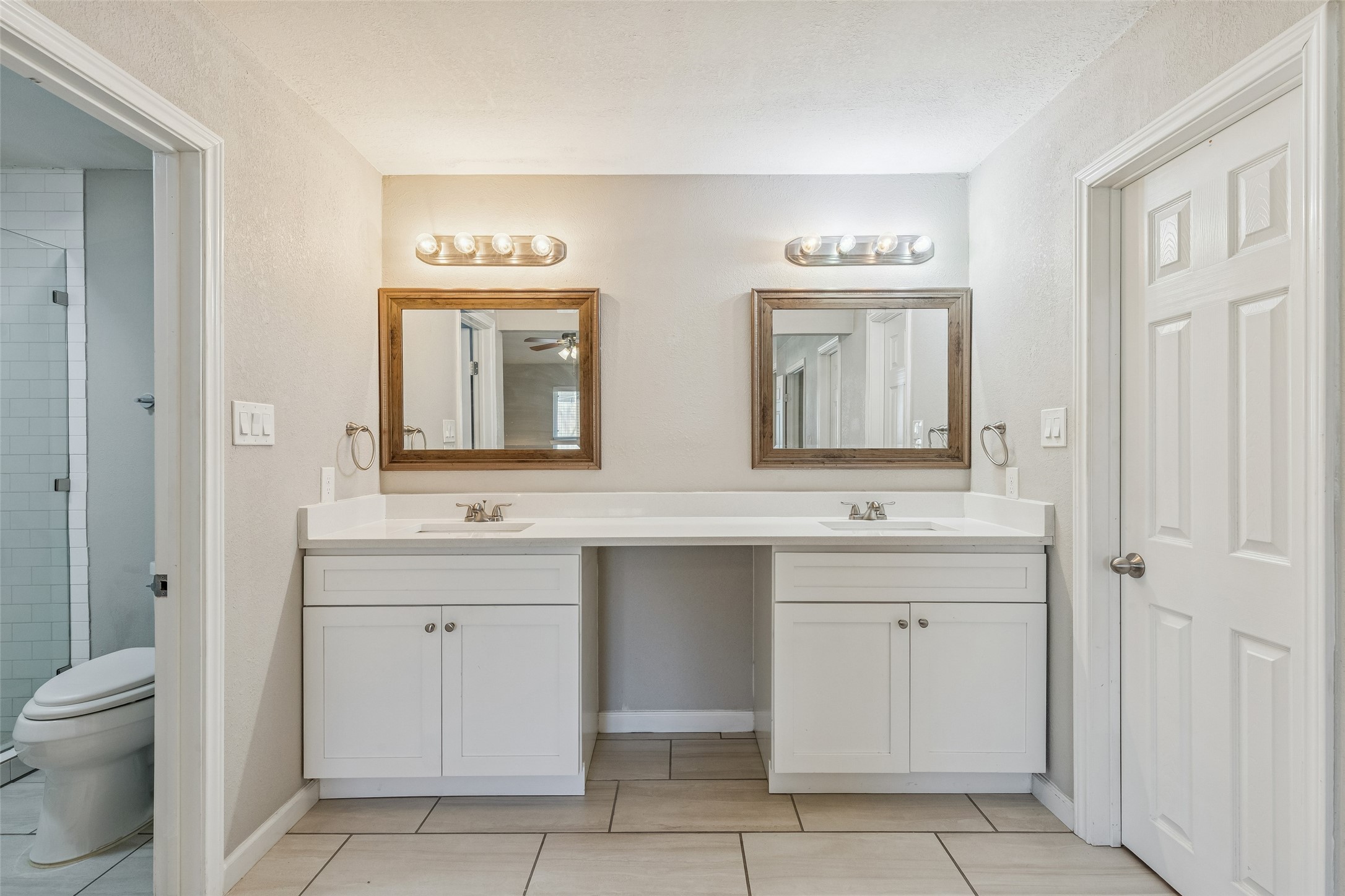 605 Meadow Heath Circle