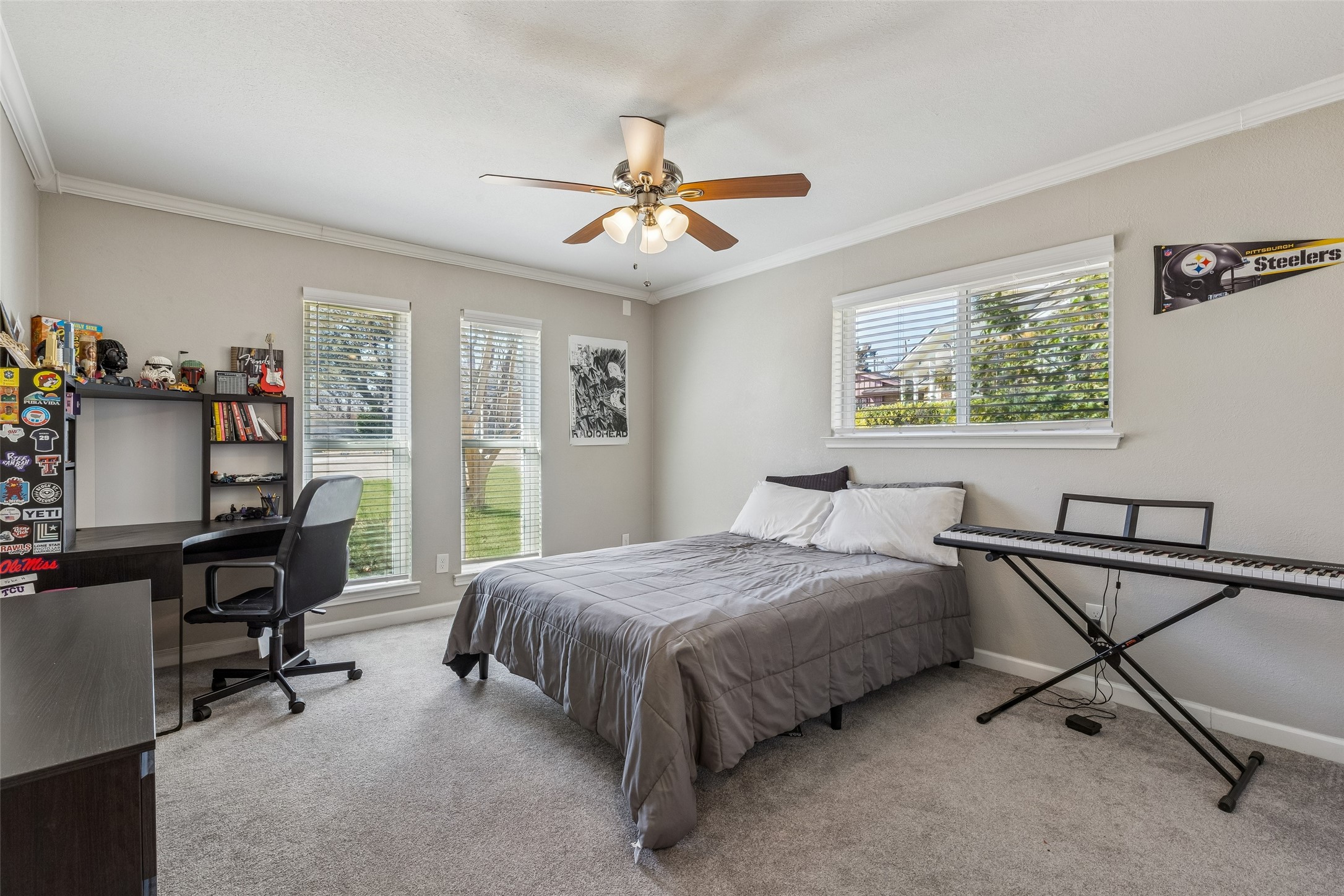 605 Meadow Heath Circle