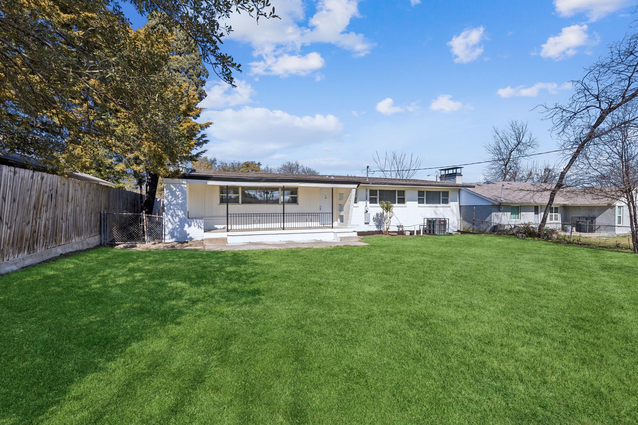 1426 Cape Cod Drive