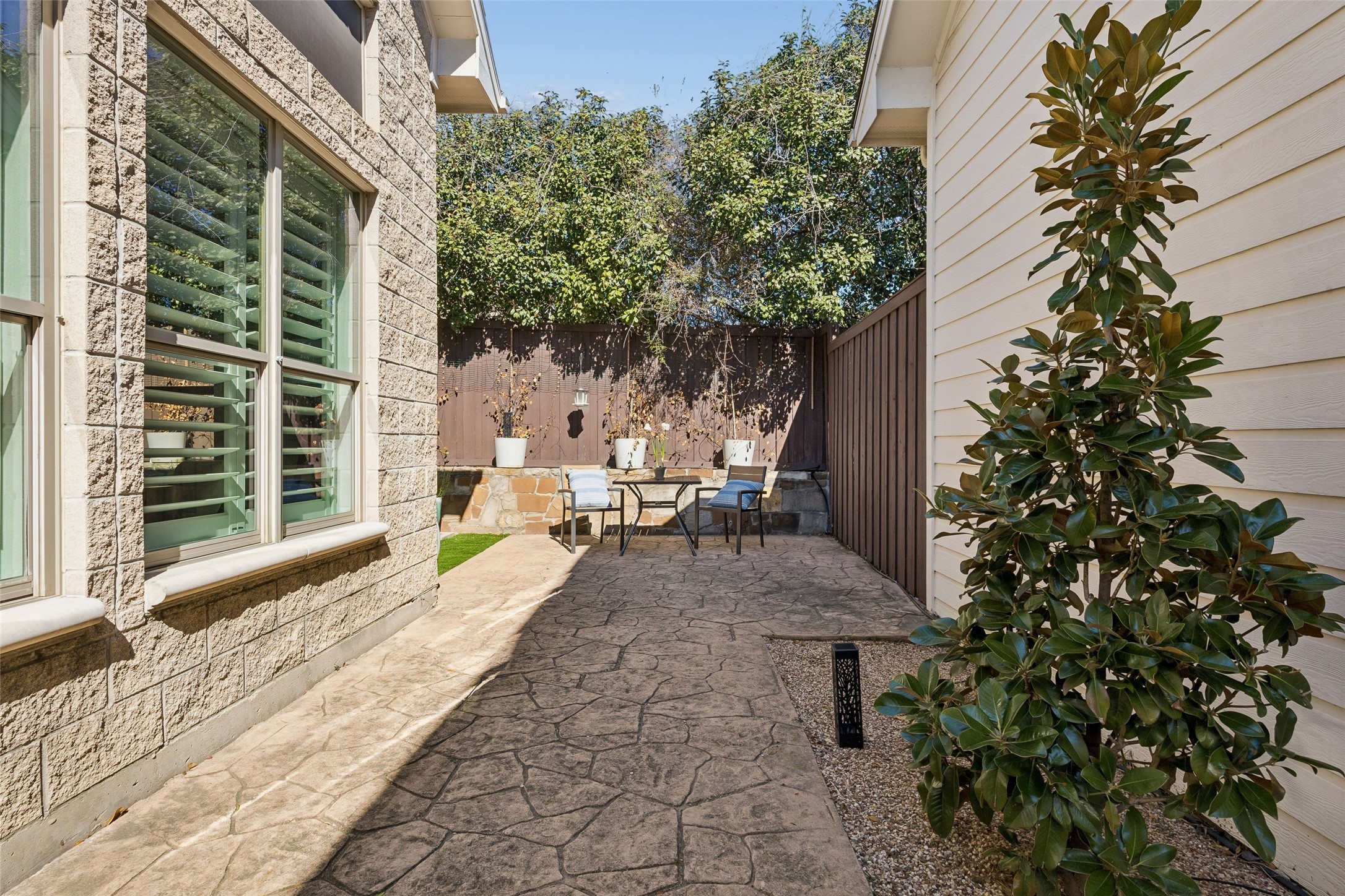 2550 Wedglea Drive