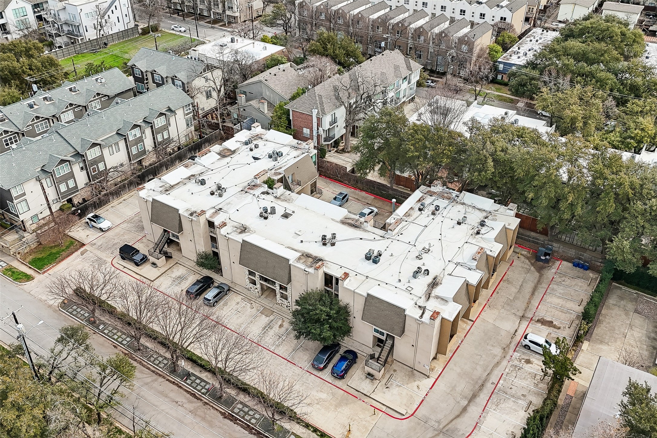 4044 Buena Vista Street 205