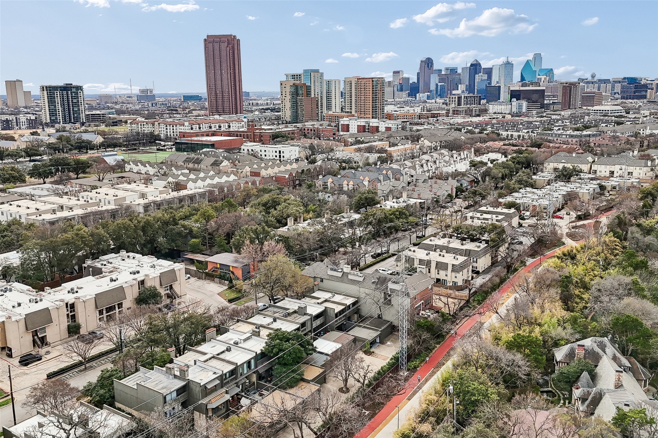 4044 Buena Vista Street 205