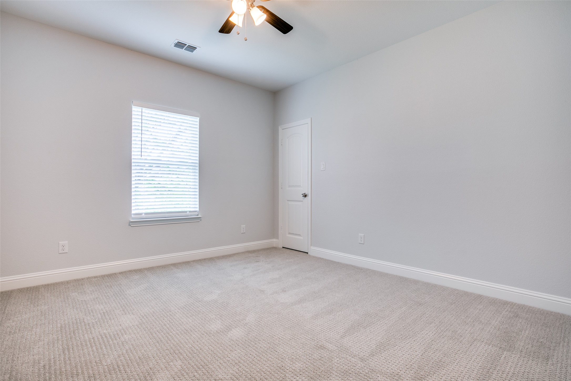 3105 Chihuahua Avenue