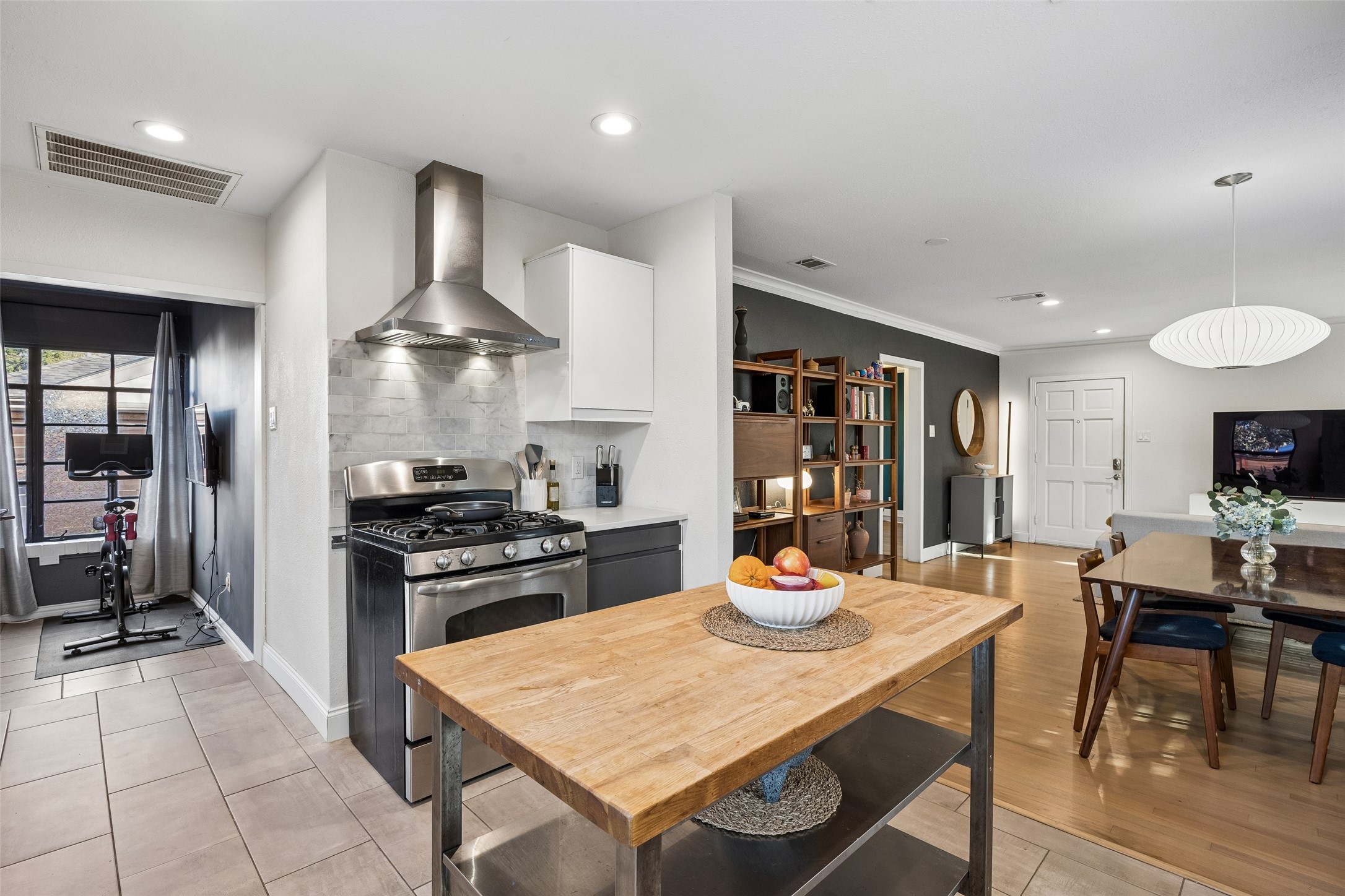 2155 Barberry Drive