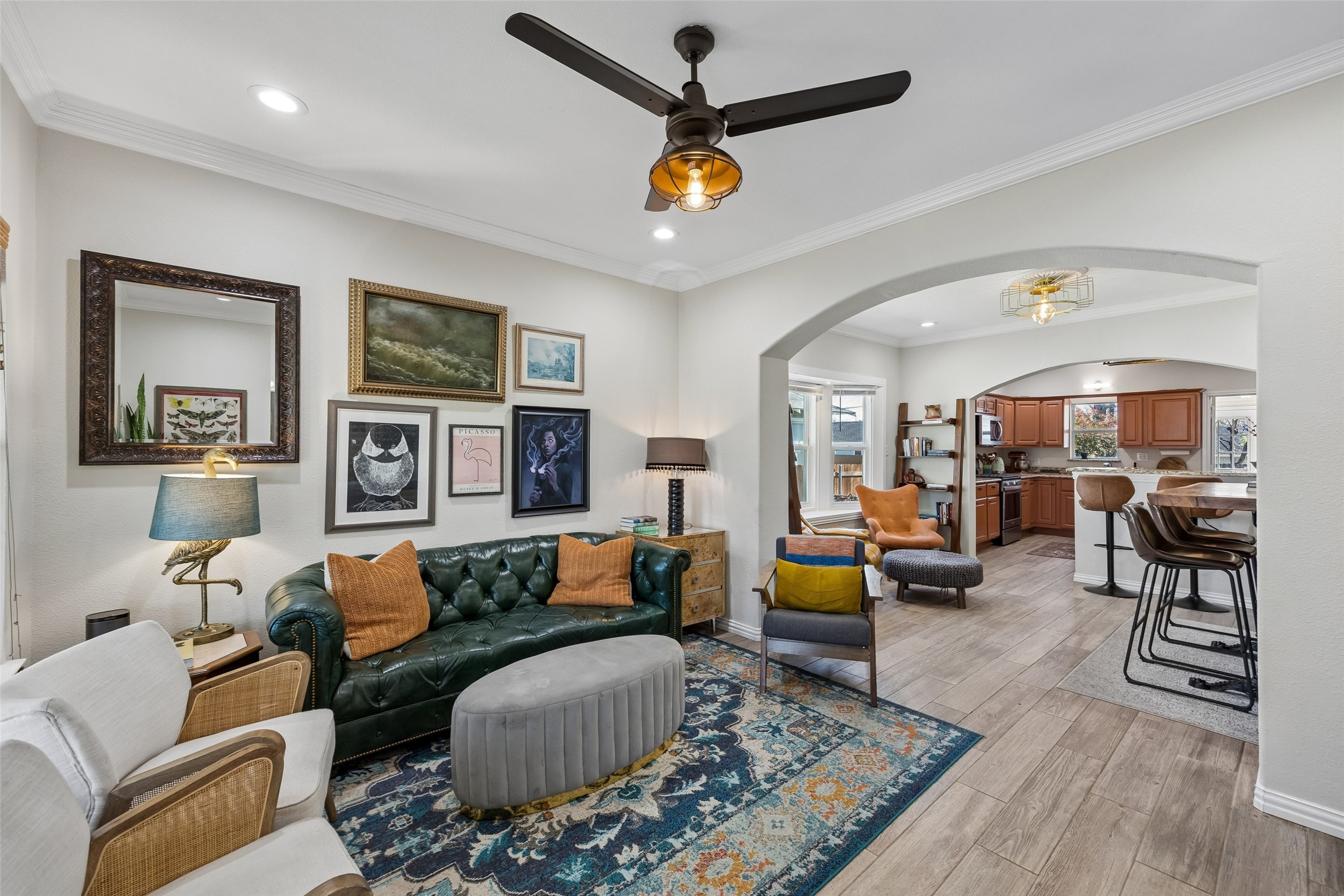 728 N Winnetka Avenue