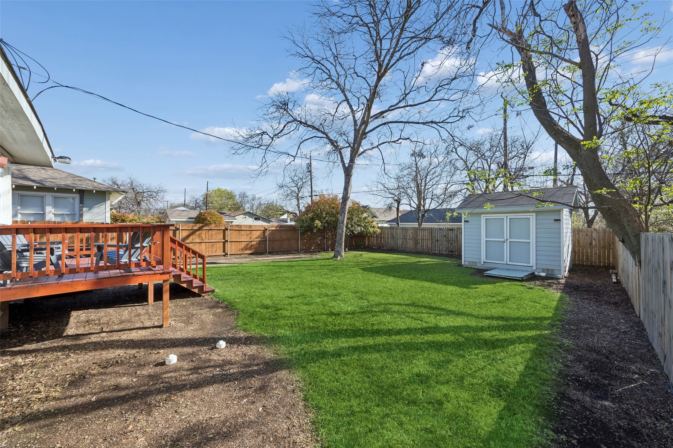 728 N Winnetka Avenue