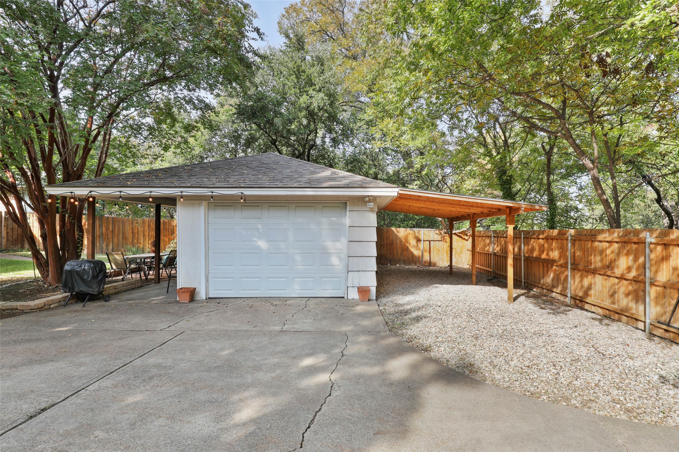 1522 Sylvan Avenue