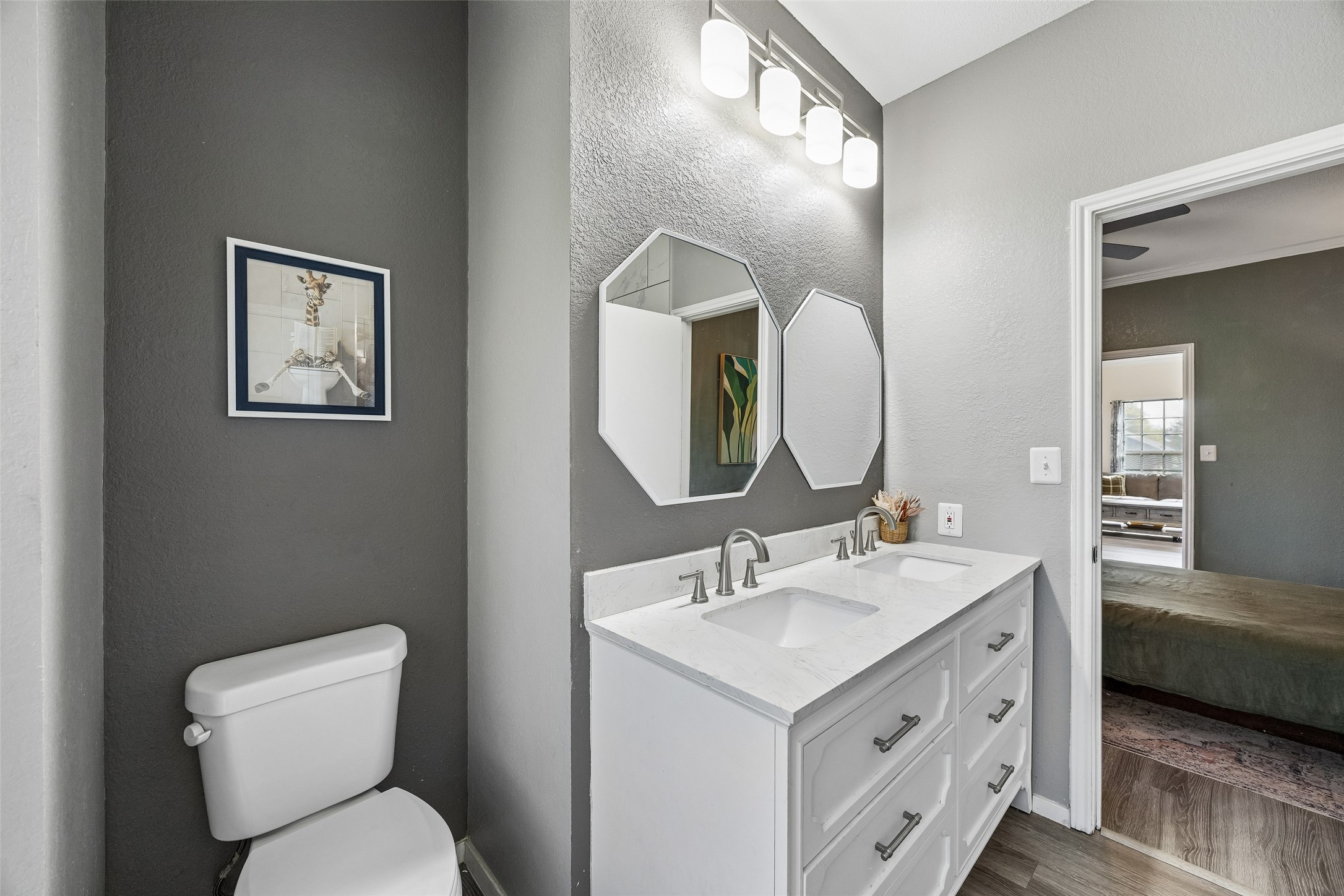 702 Cresent Drive
