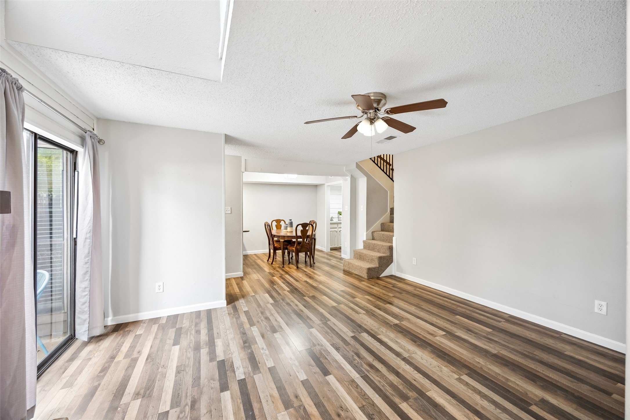 333 Melrose Drive 22C