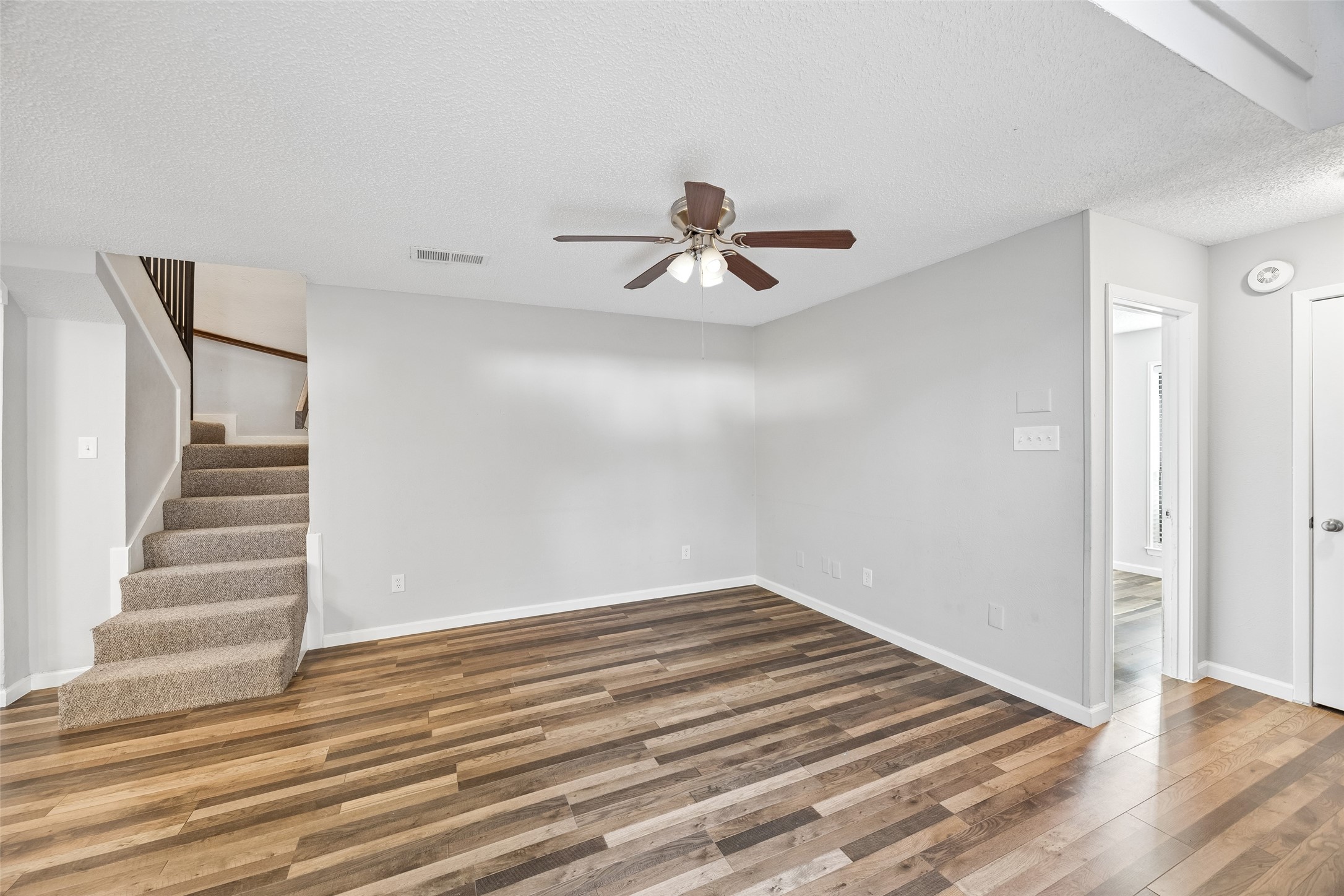 333 Melrose Drive 22C