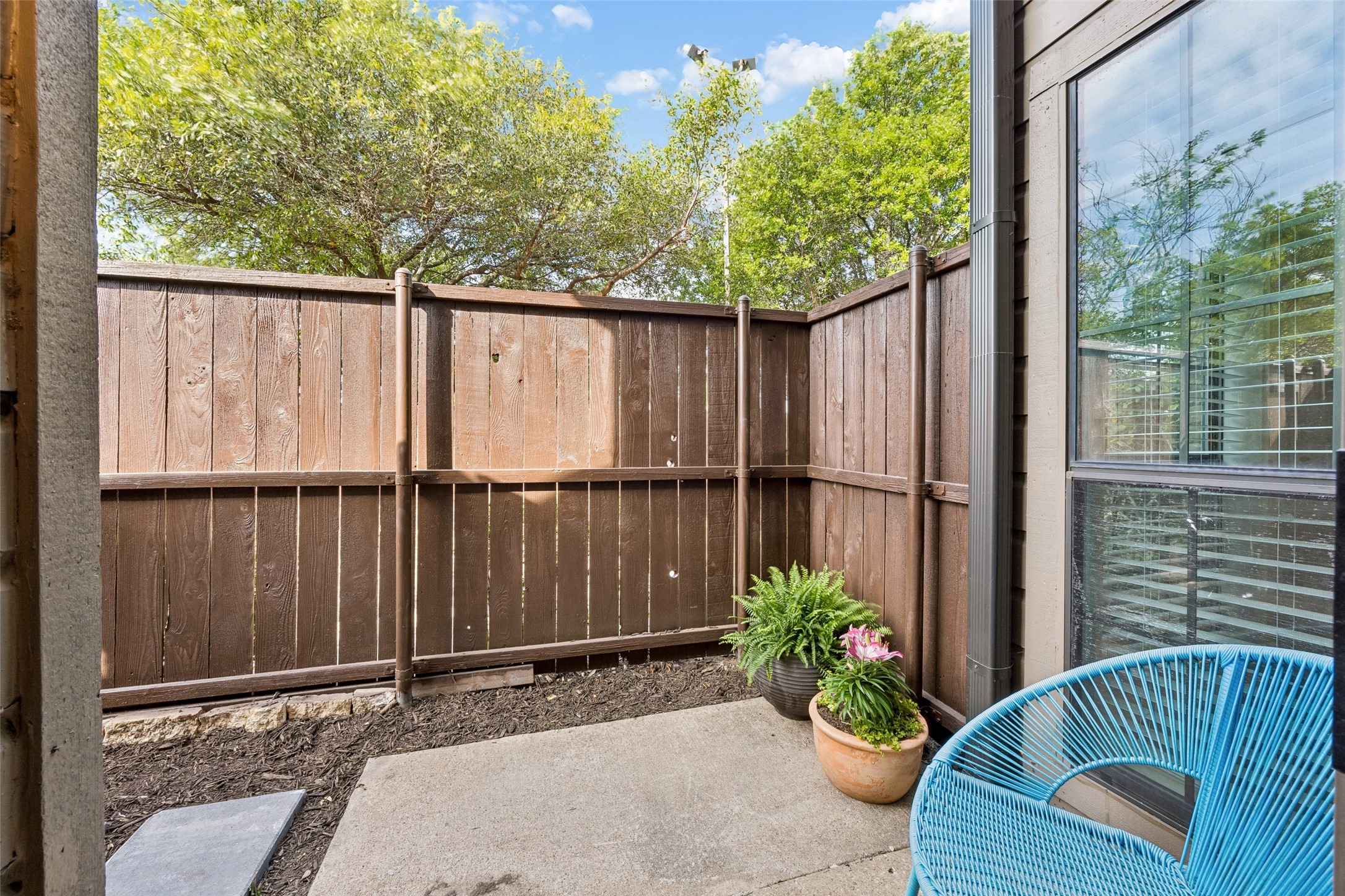 333 Melrose Drive 22C