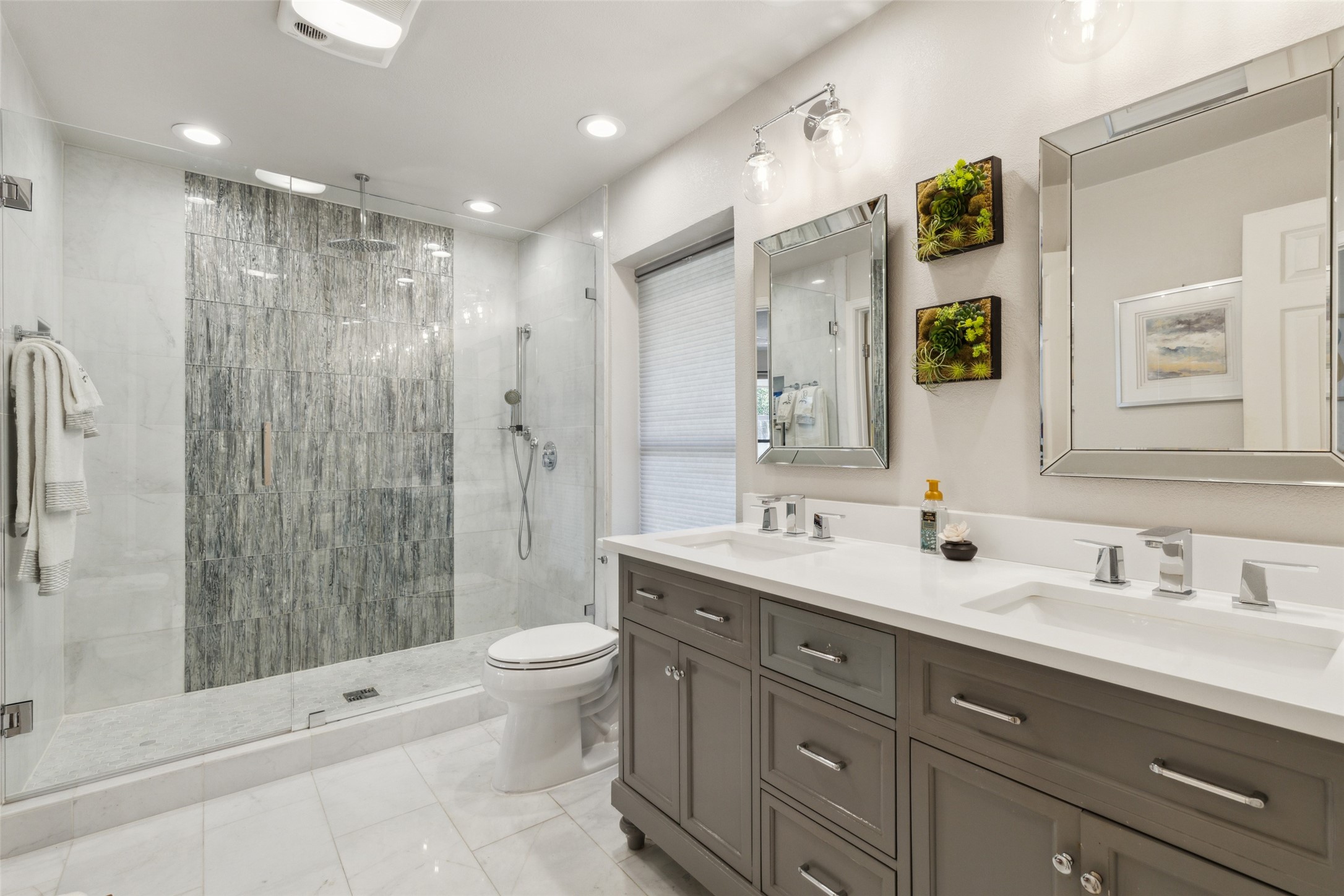 1207 Middlebrook Place