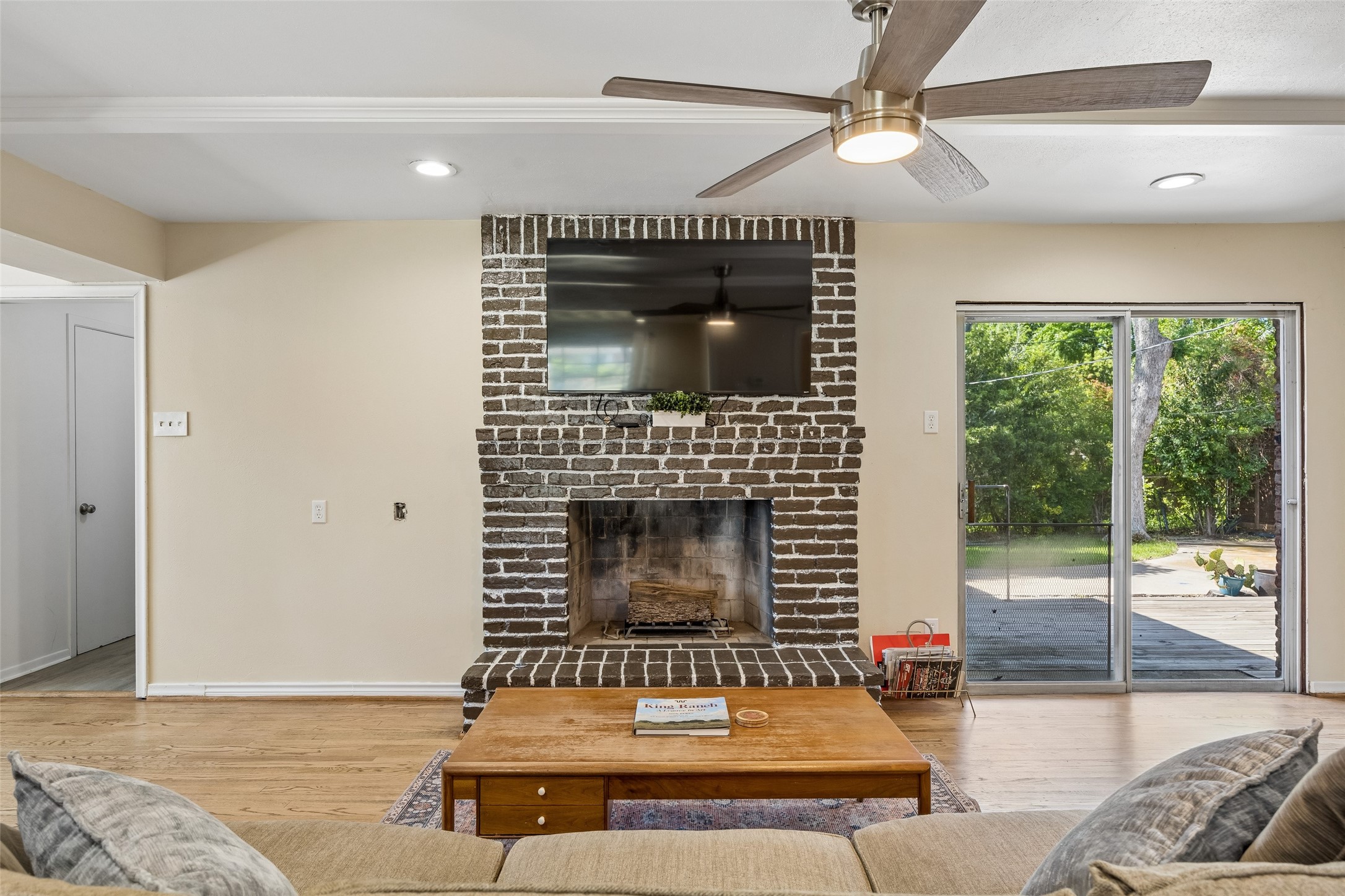8049 Woodhue Road