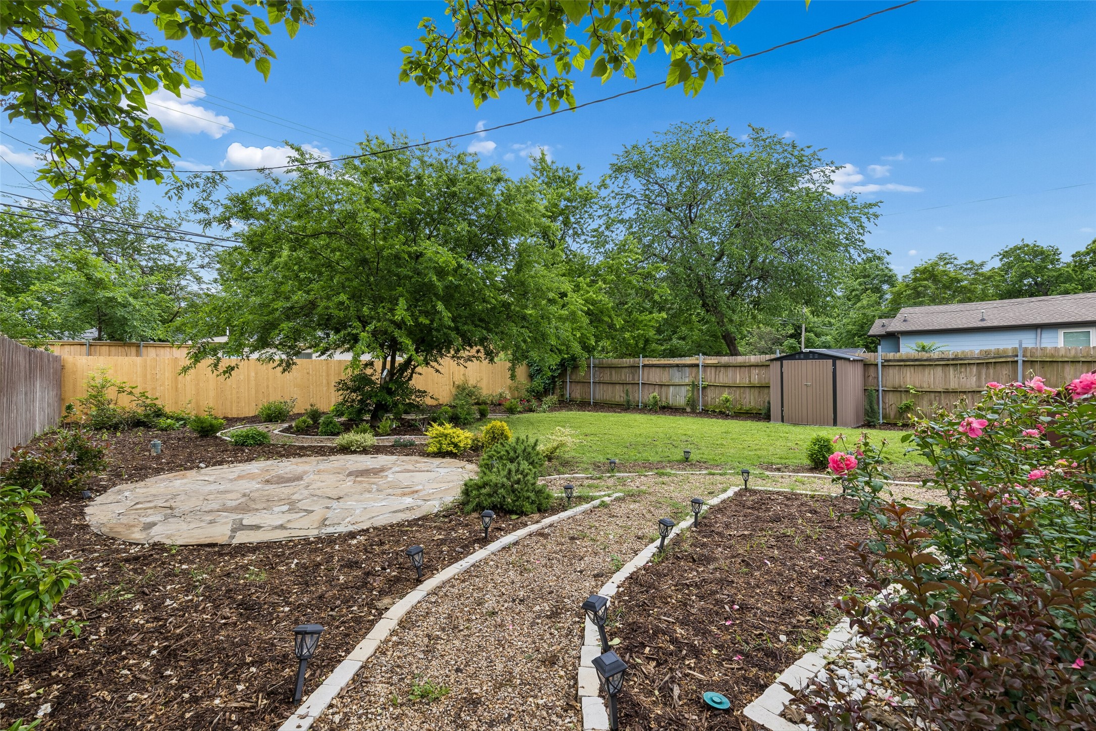 310 S Waverly Drive