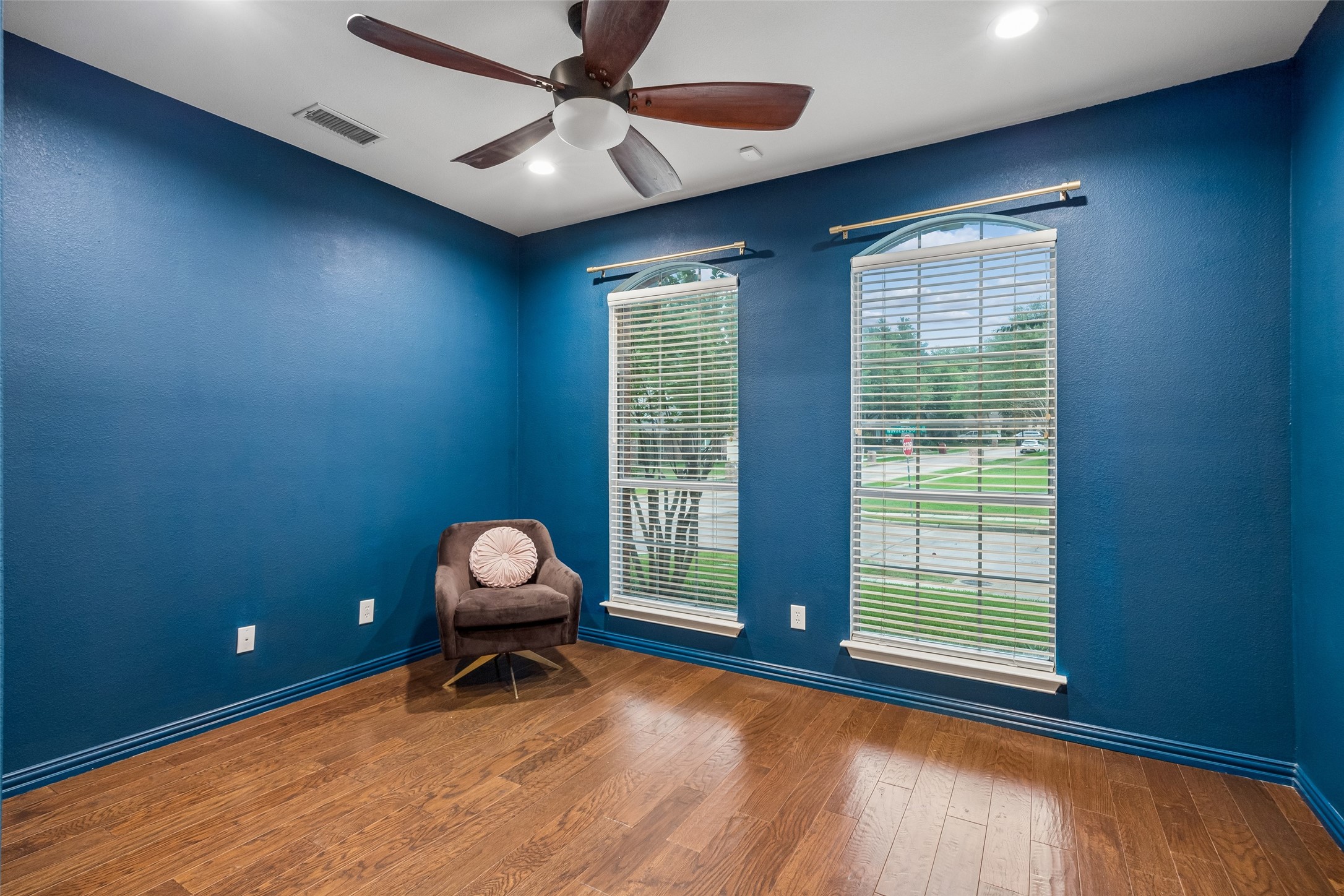 401 Winged Foot Lane