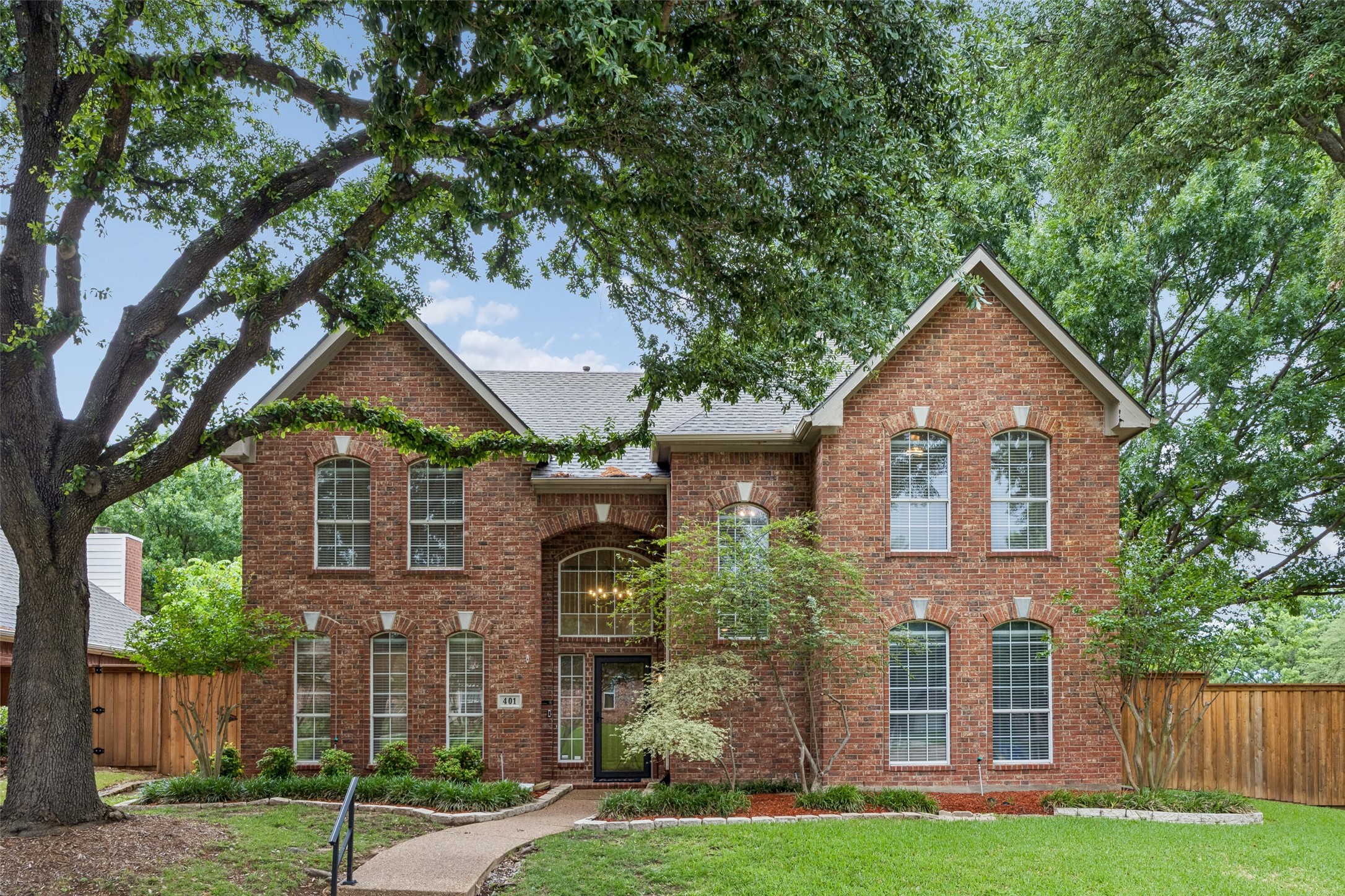 401 Winged Foot Lane