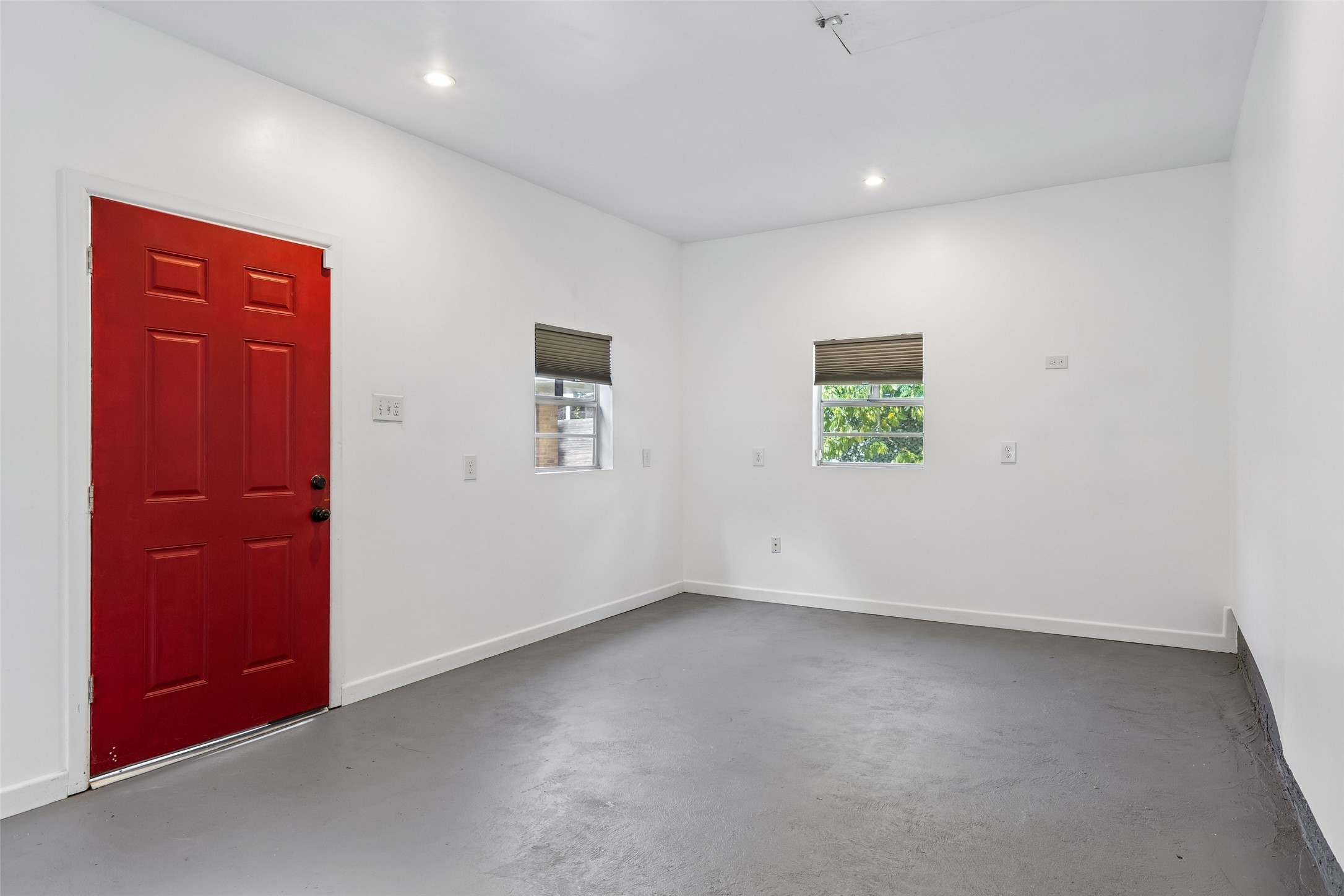 2728 Alco Avenue