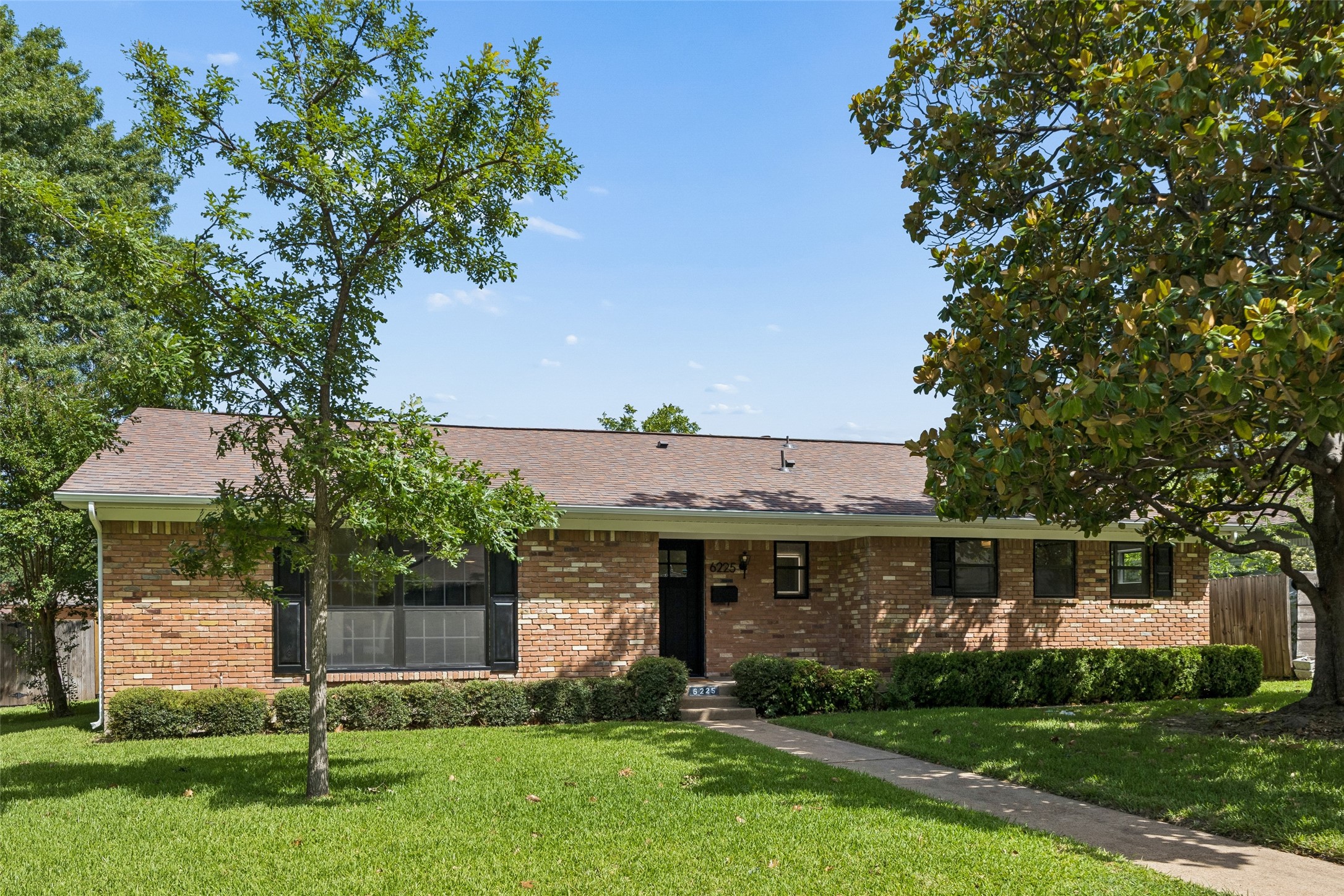 6225 N Jim Miller Road