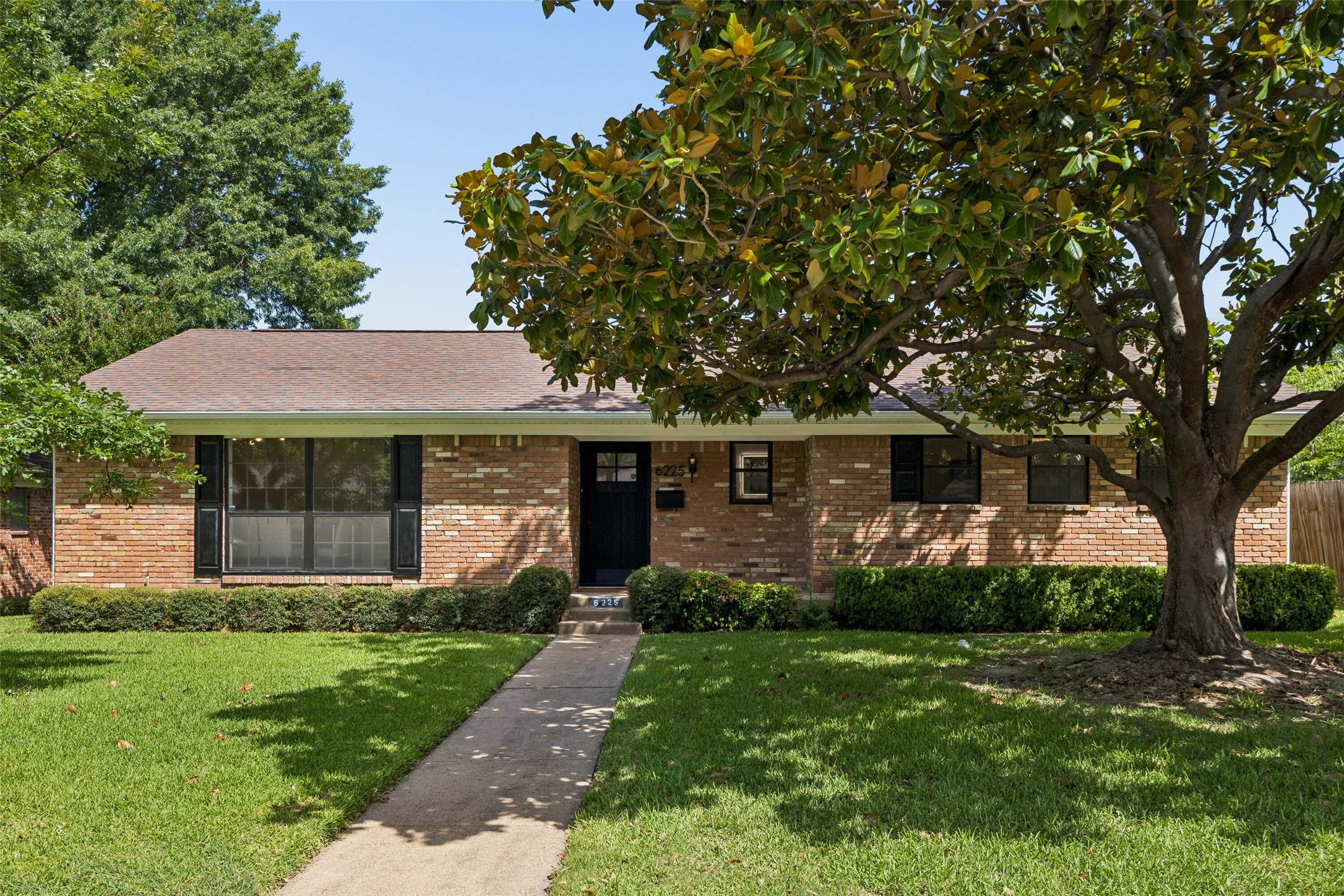 6225 N Jim Miller Road