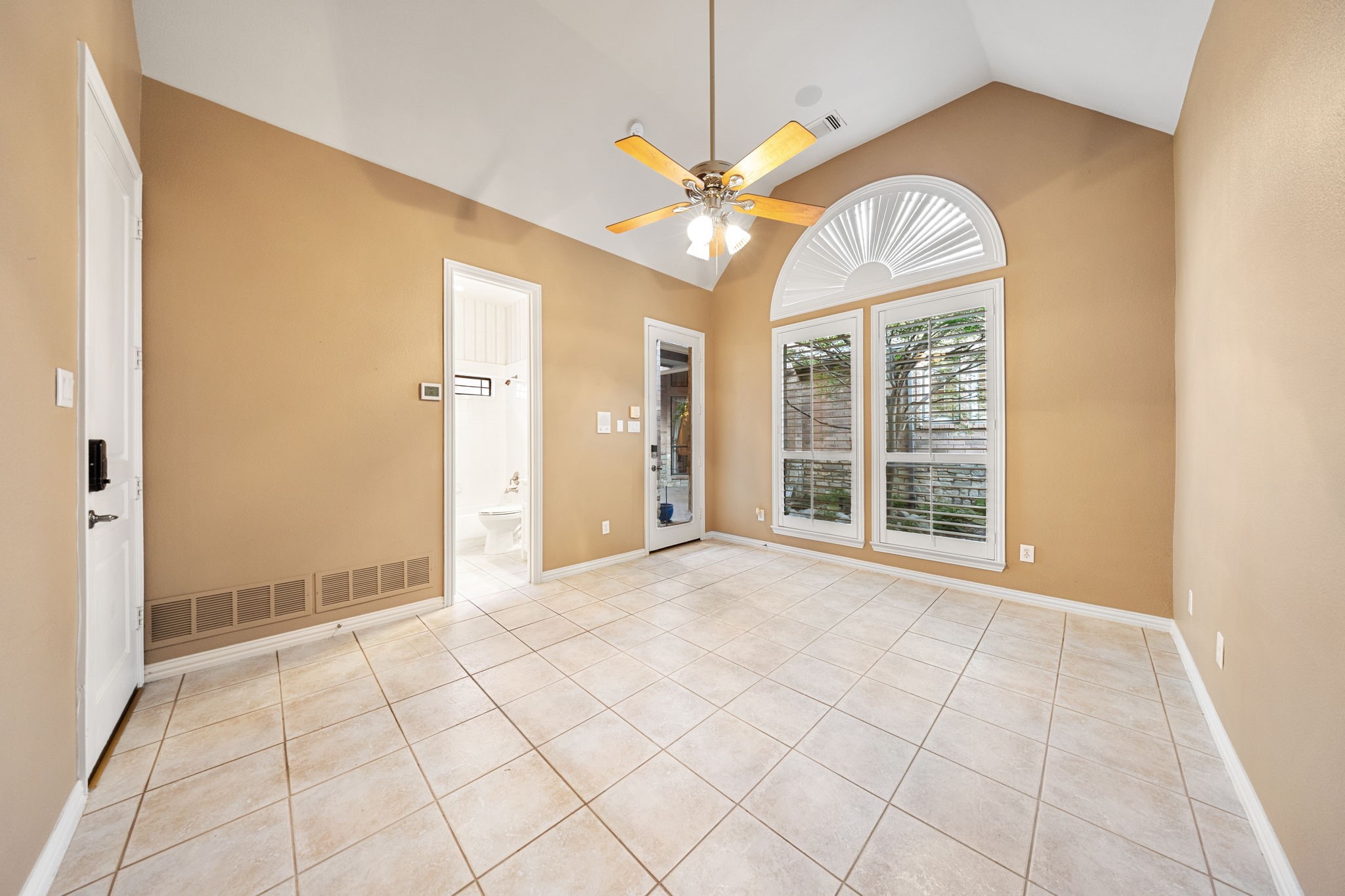 5213 Turnbridge Court