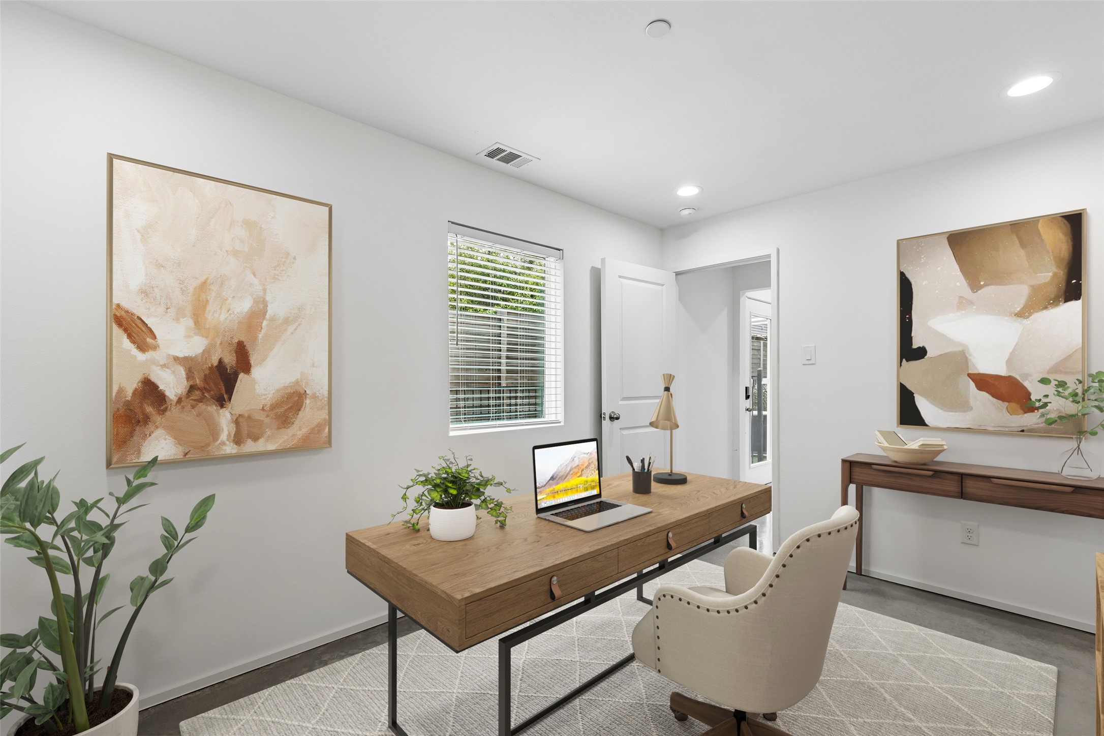 5647 Live Oak Street 101