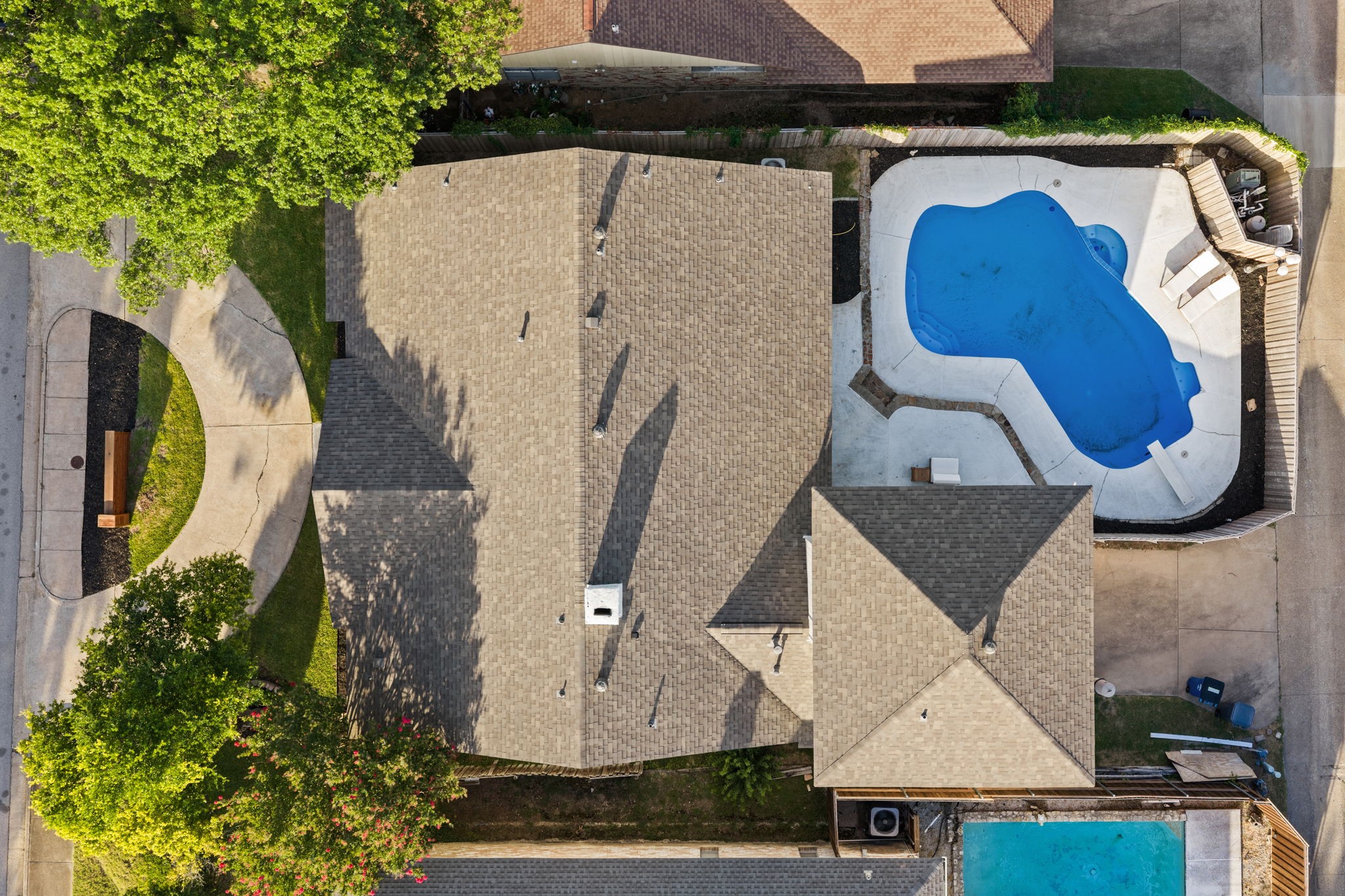 9648 Fallbrook Drive