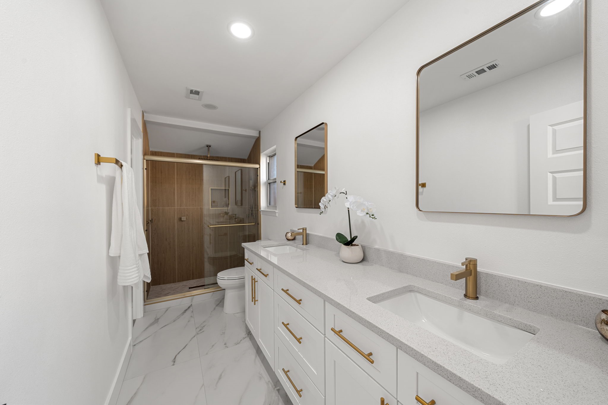 9648 Fallbrook Drive