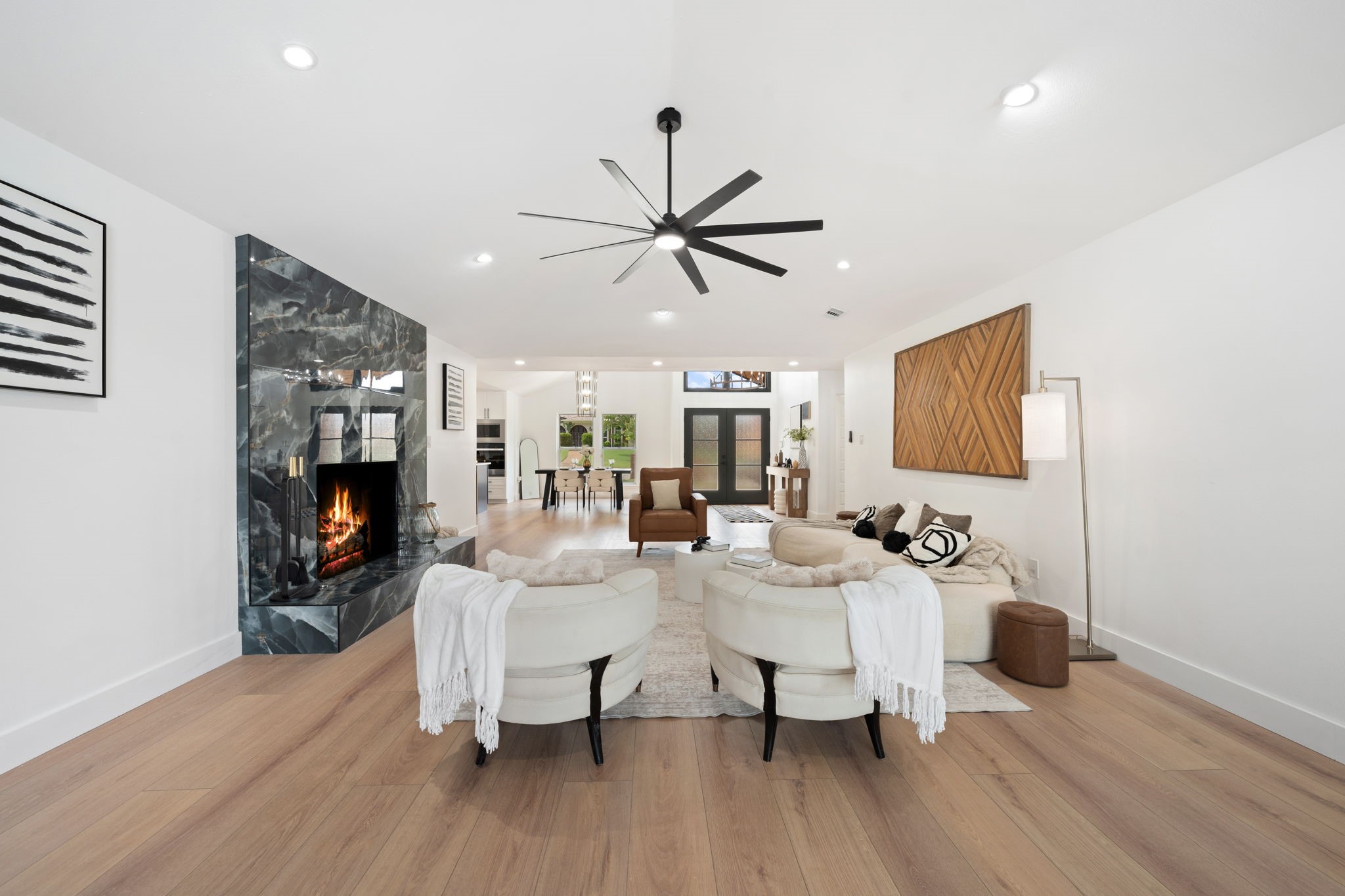 9648 Fallbrook Drive