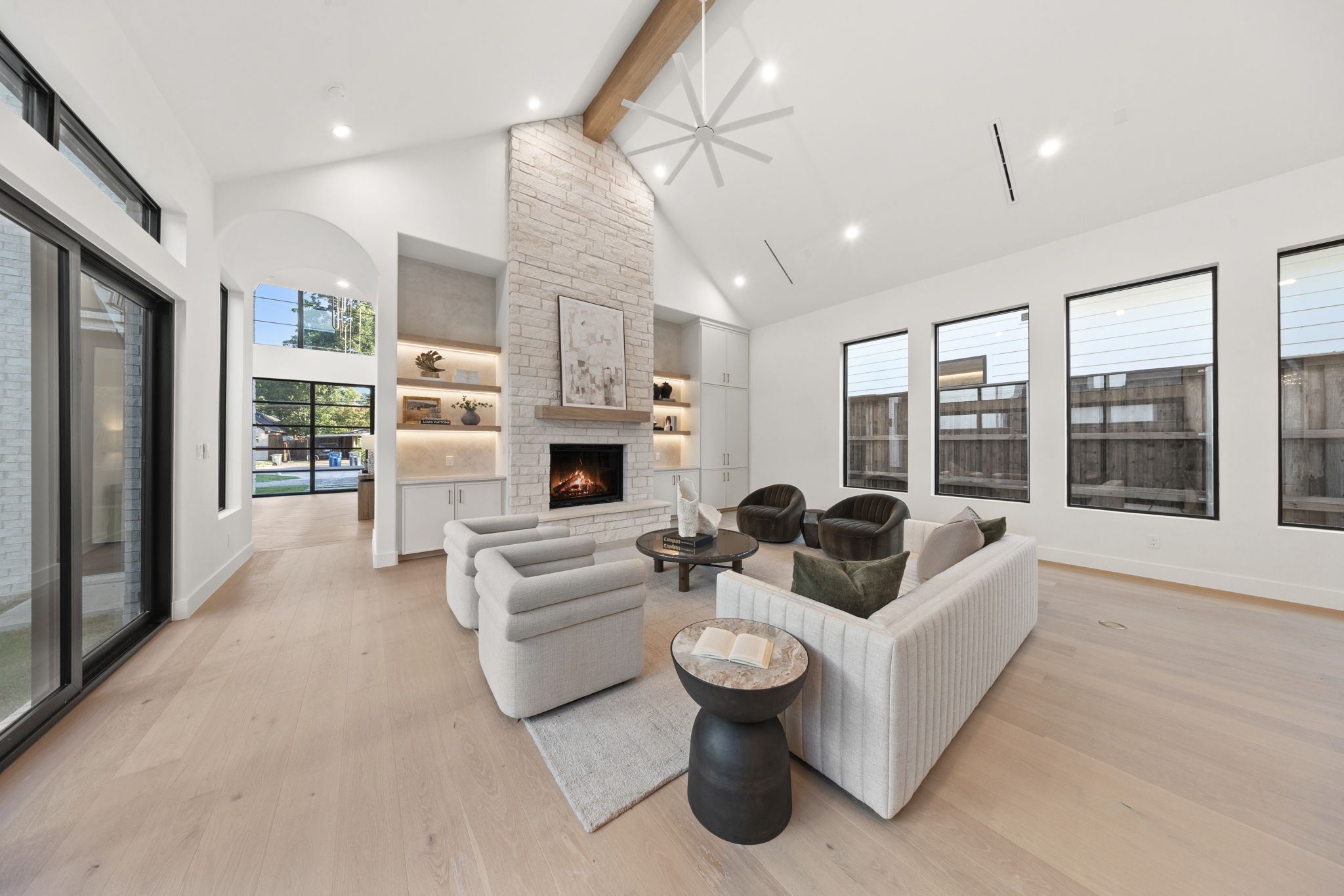 6475 Trammel Drive