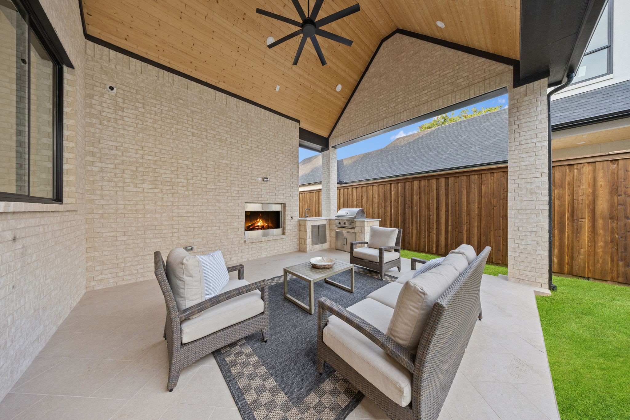 6475 Trammel Drive