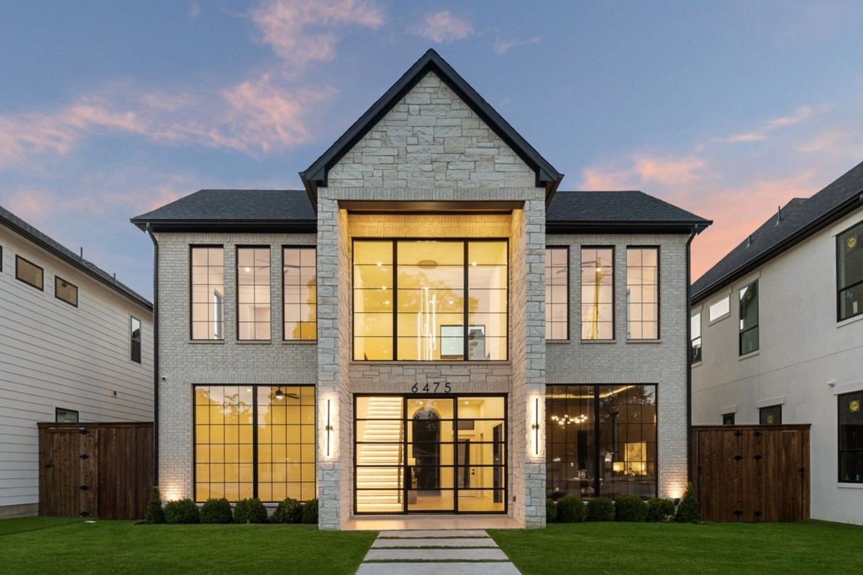 6475 Trammel Drive