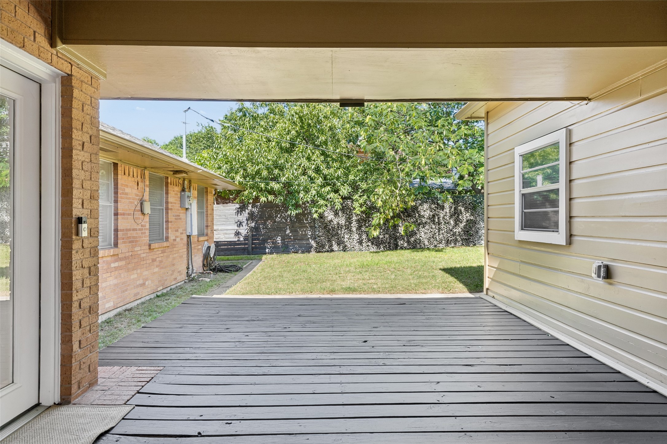 2728 Alco Avenue