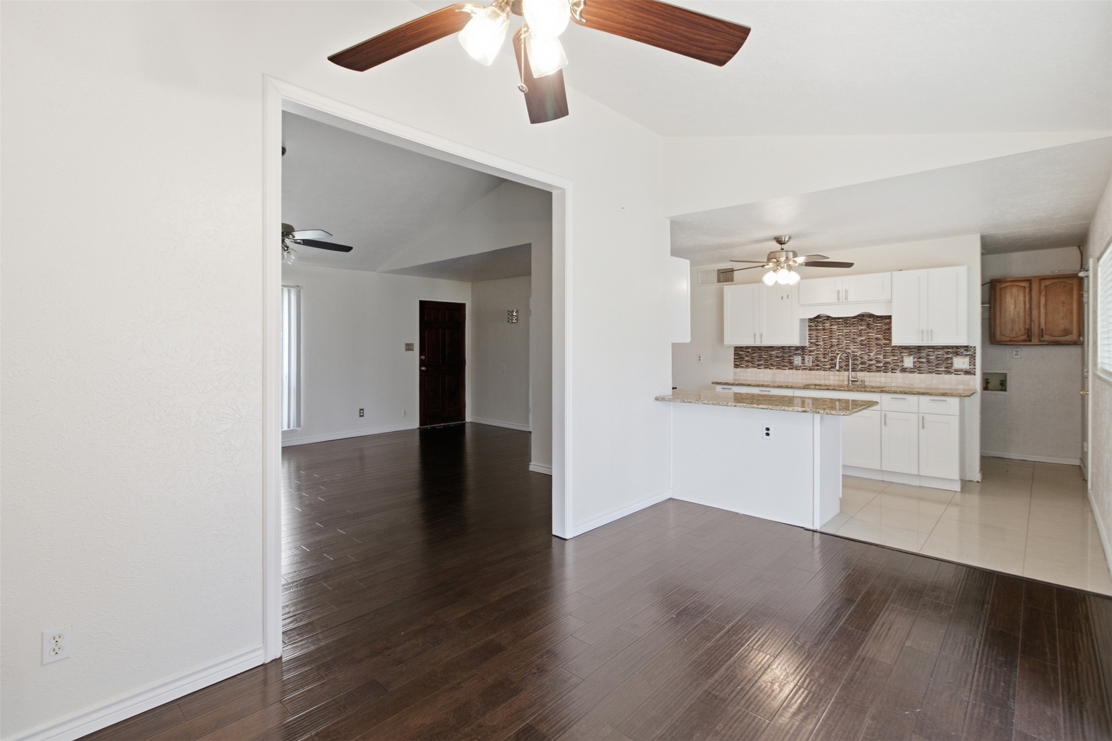 3709 Yaupon Drive
