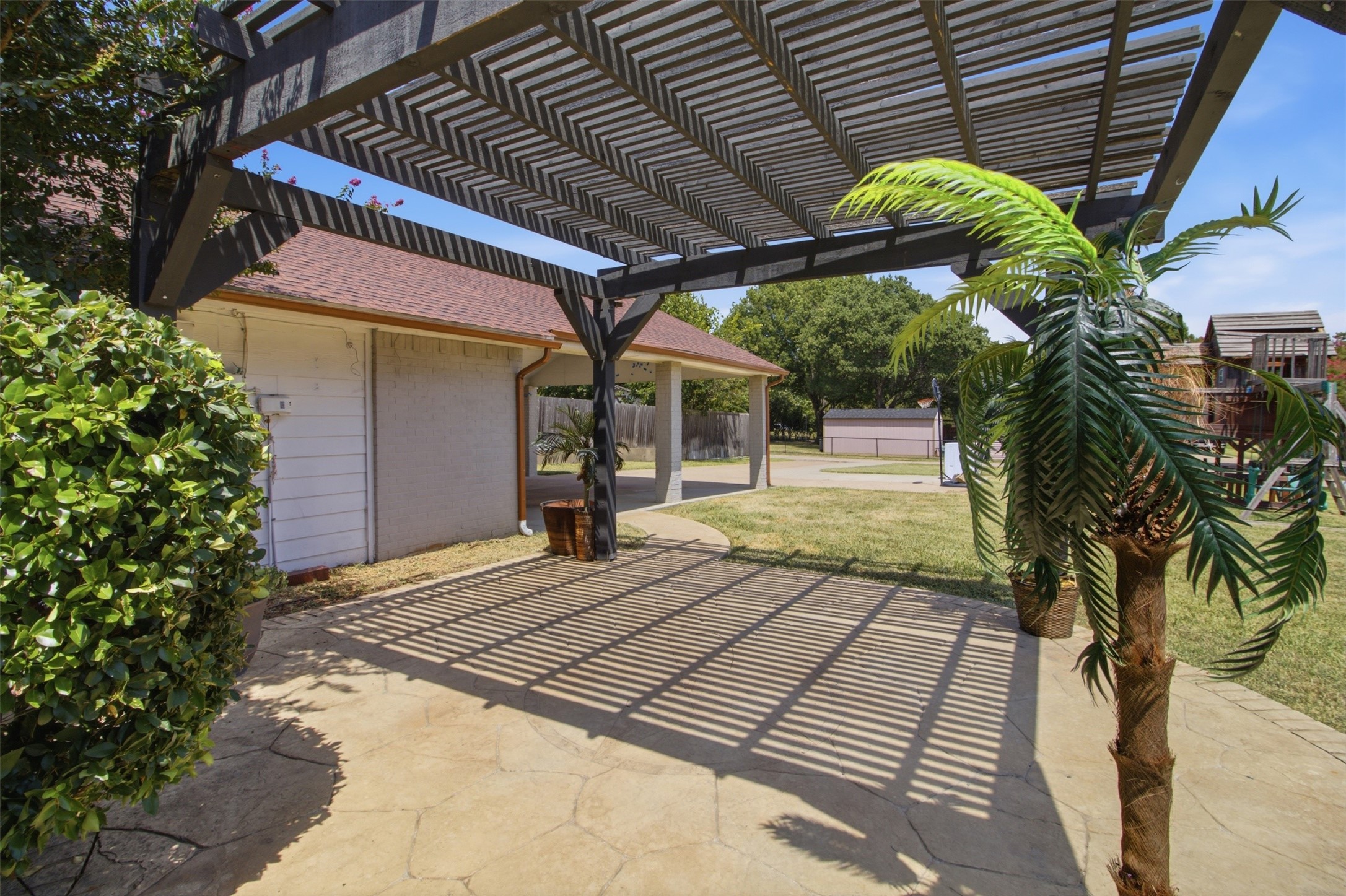 3709 Yaupon Drive