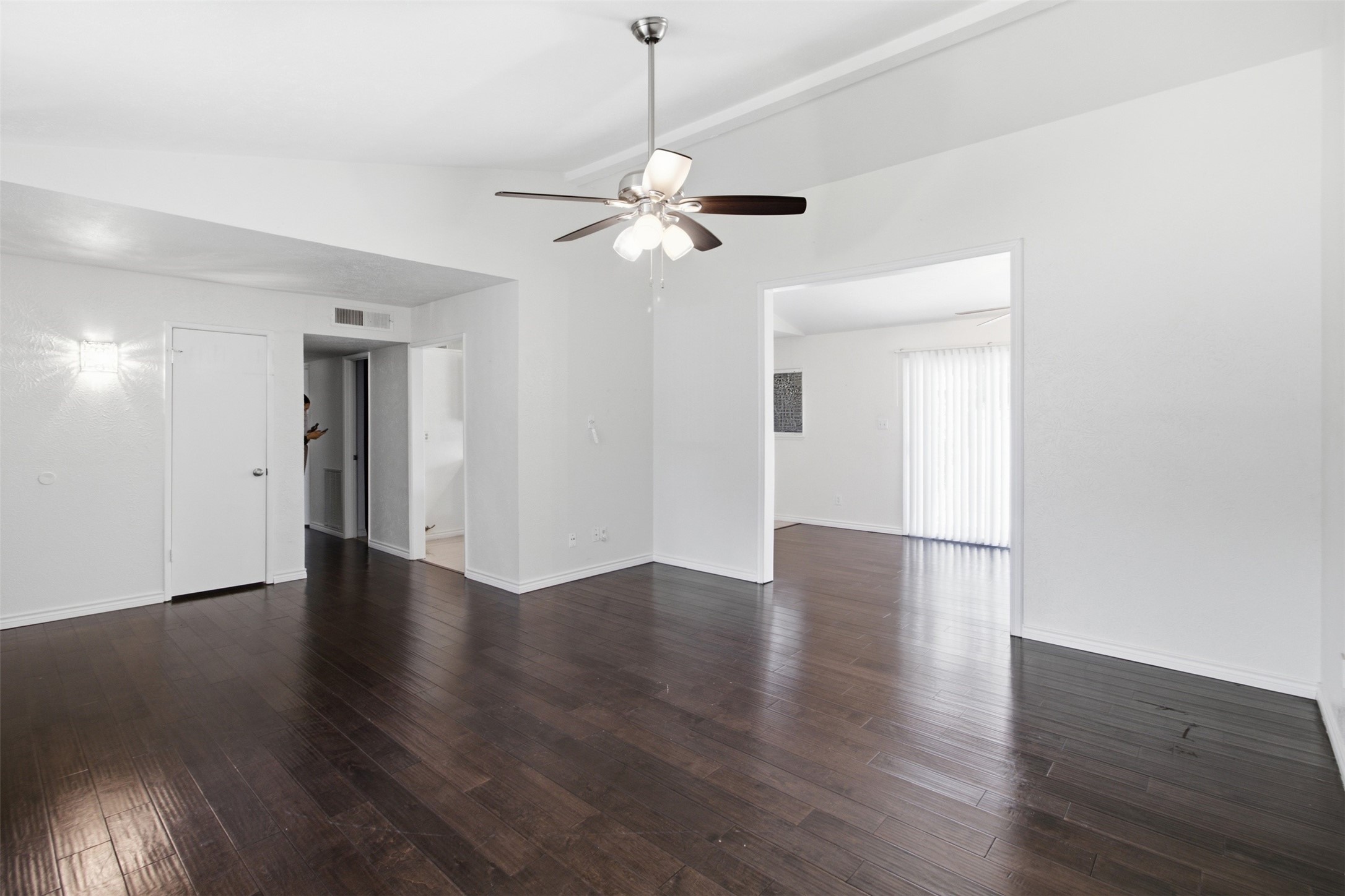 3709 Yaupon Drive