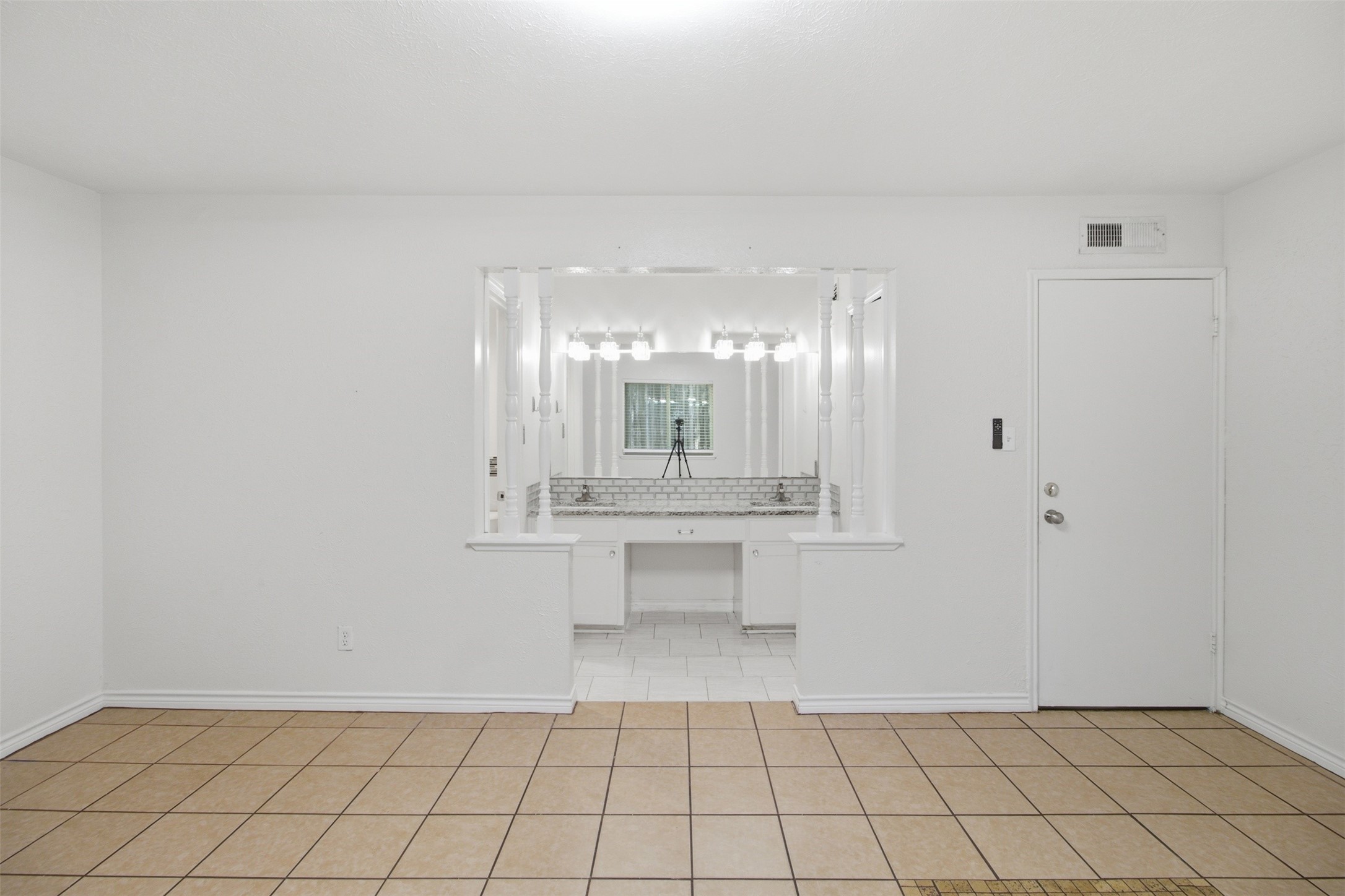 3709 Yaupon Drive