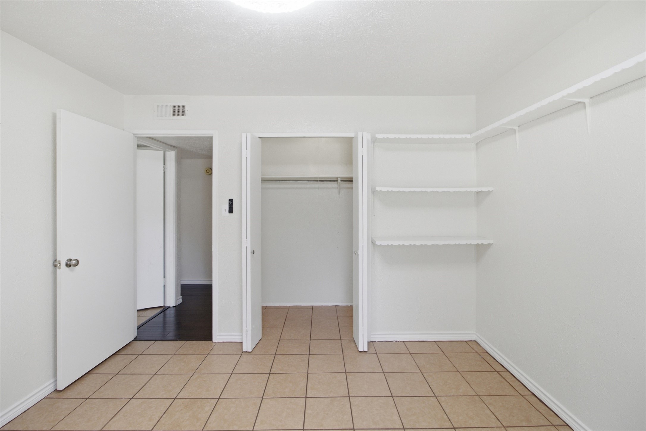 3709 Yaupon Drive