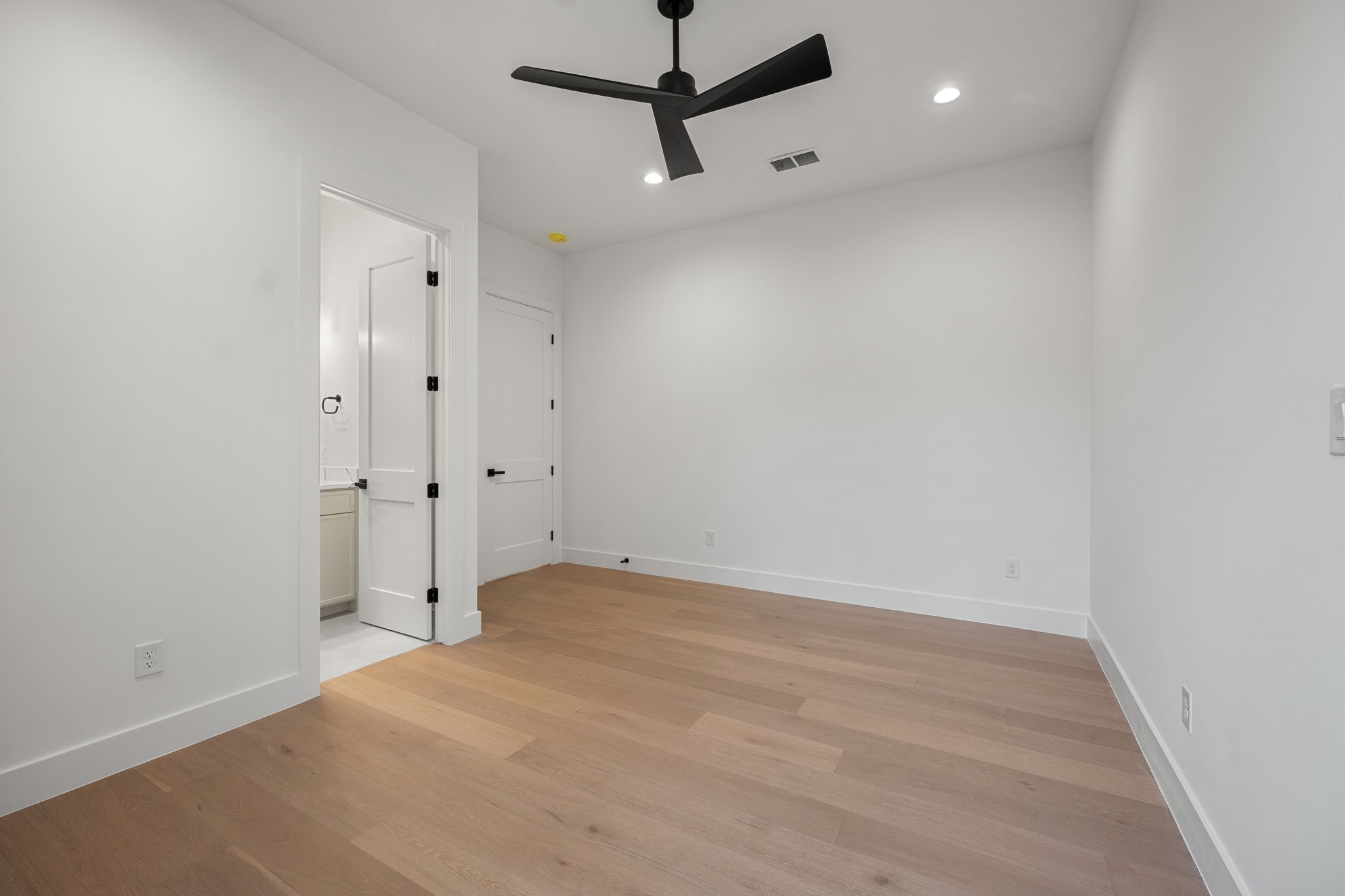 8902 San Leandro Drive