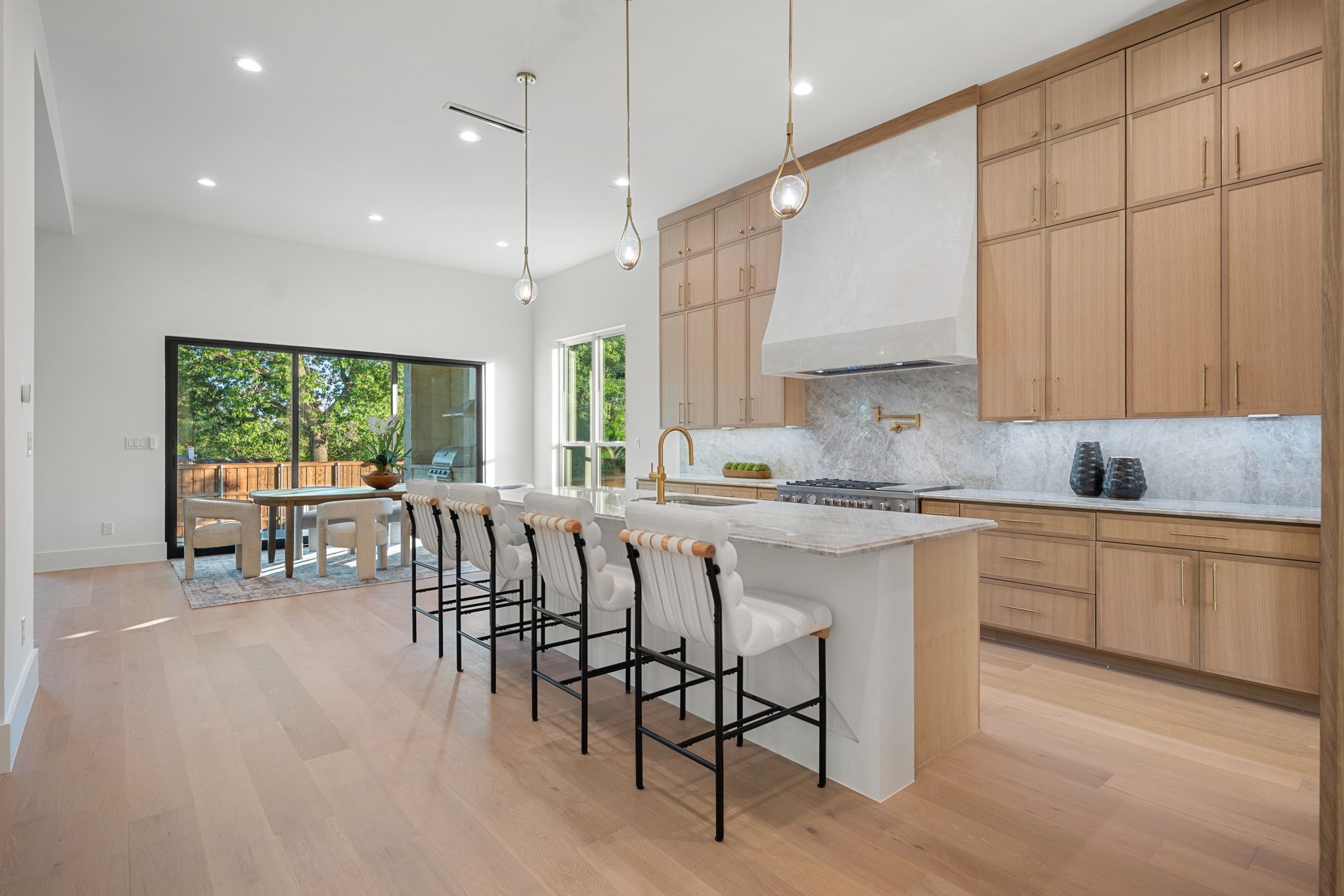 8902 San Leandro Drive
