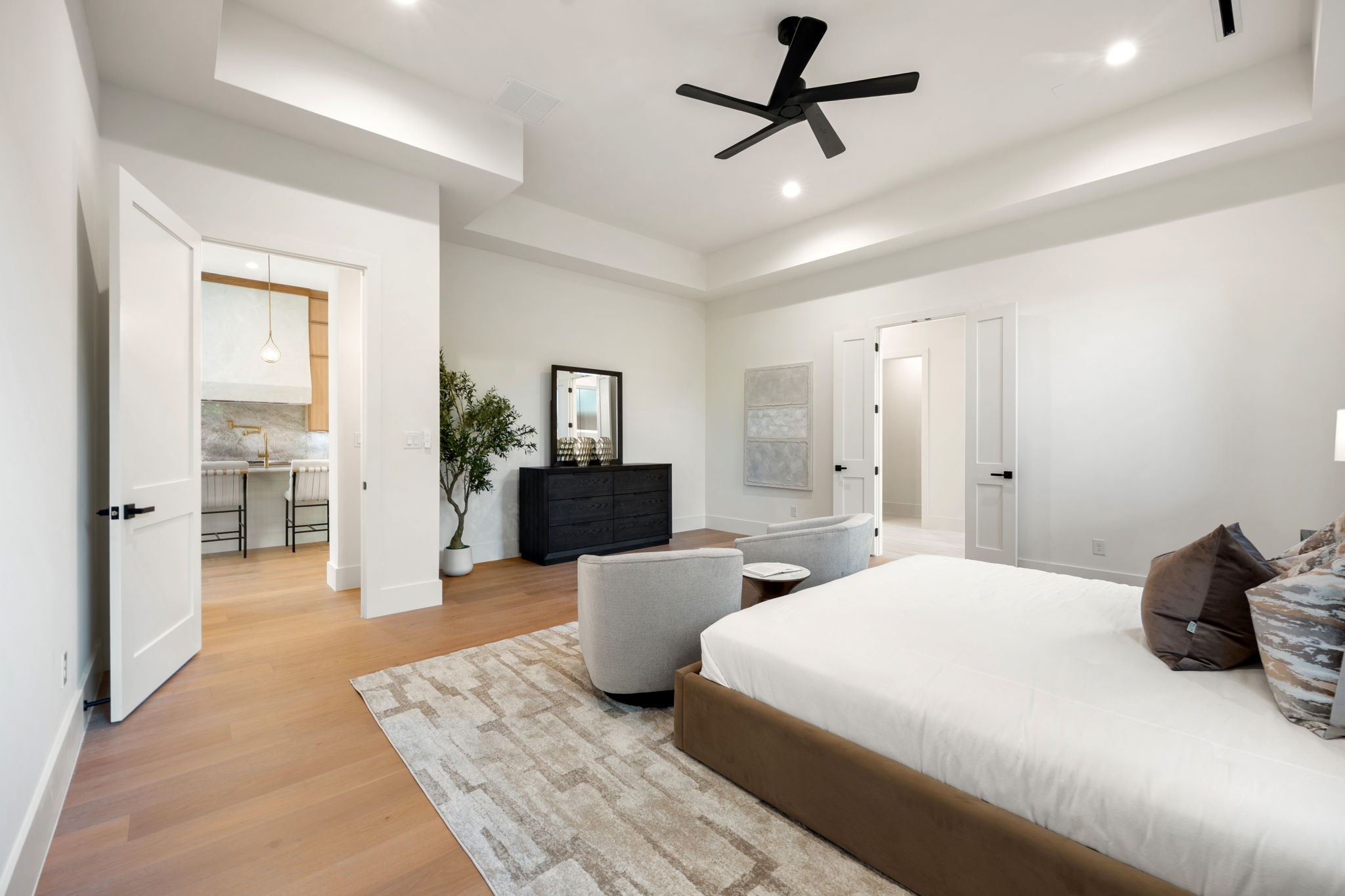 8902 San Leandro Drive