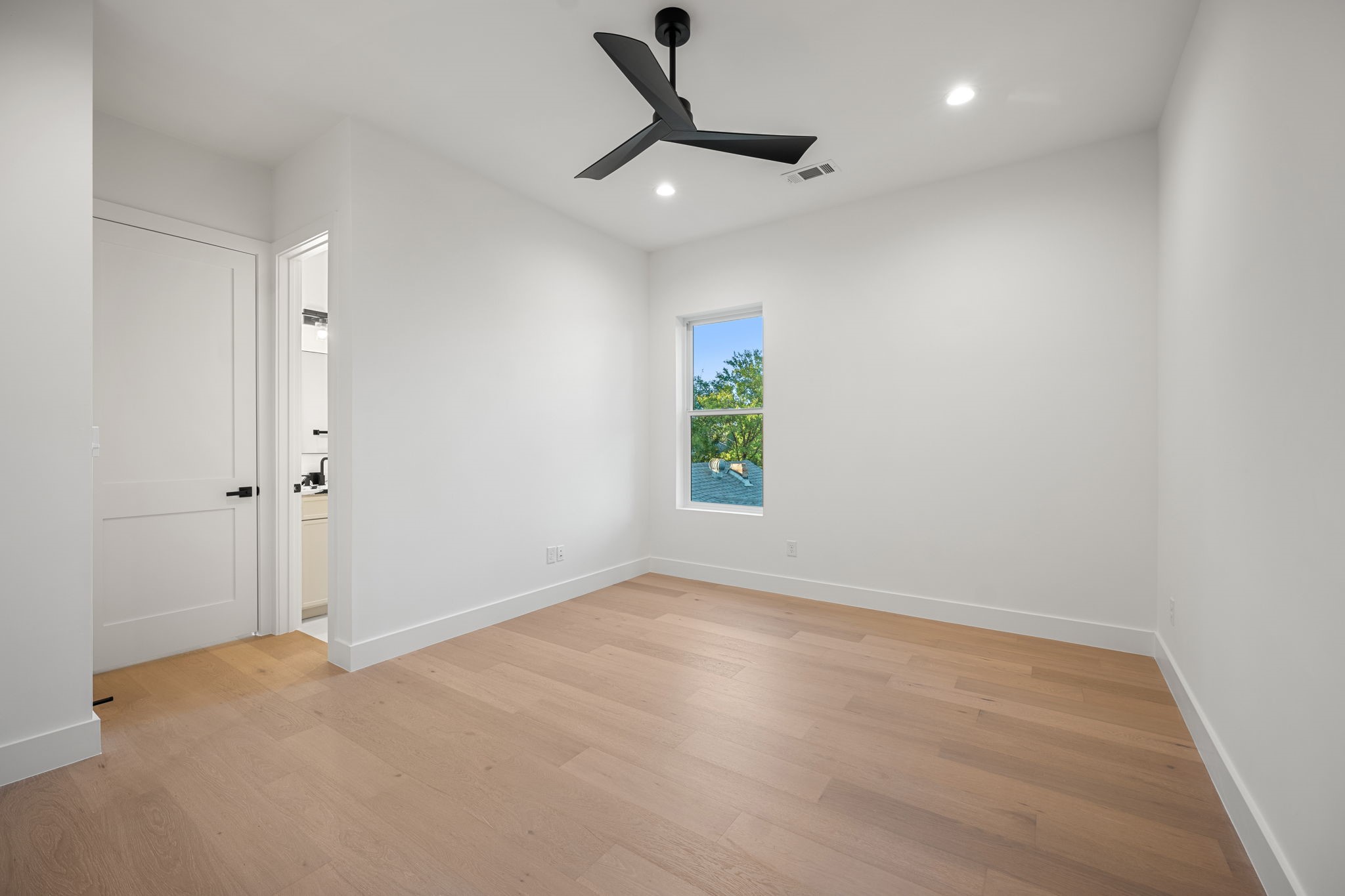 8902 San Leandro Drive
