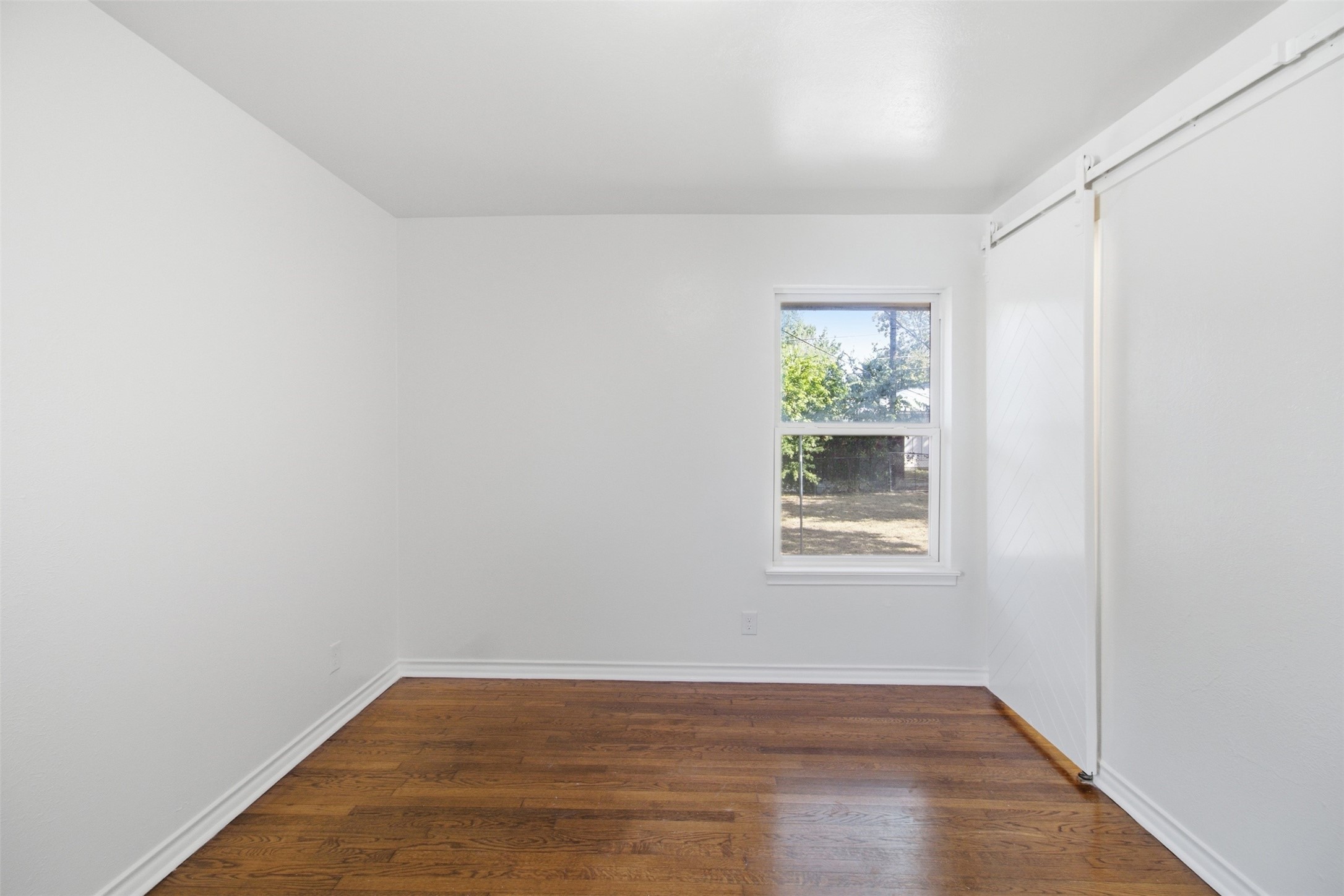 11022 Dunaway Drive