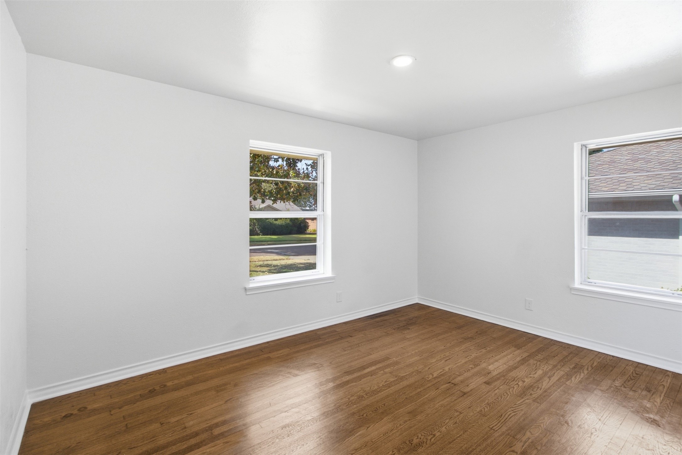 11022 Dunaway Drive