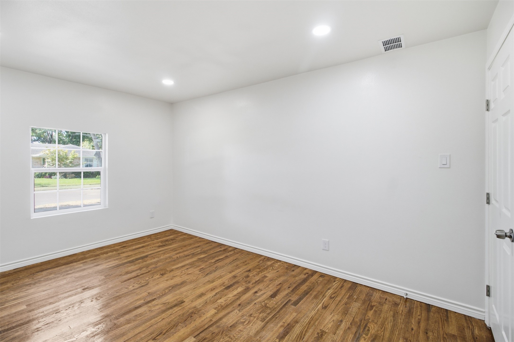 11022 Dunaway Drive