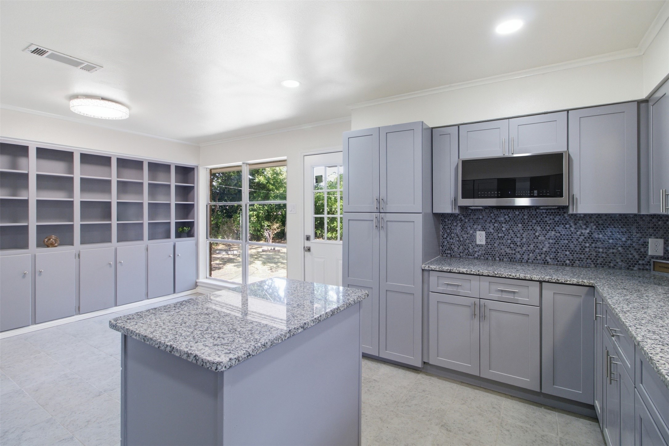 11022 Dunaway Drive