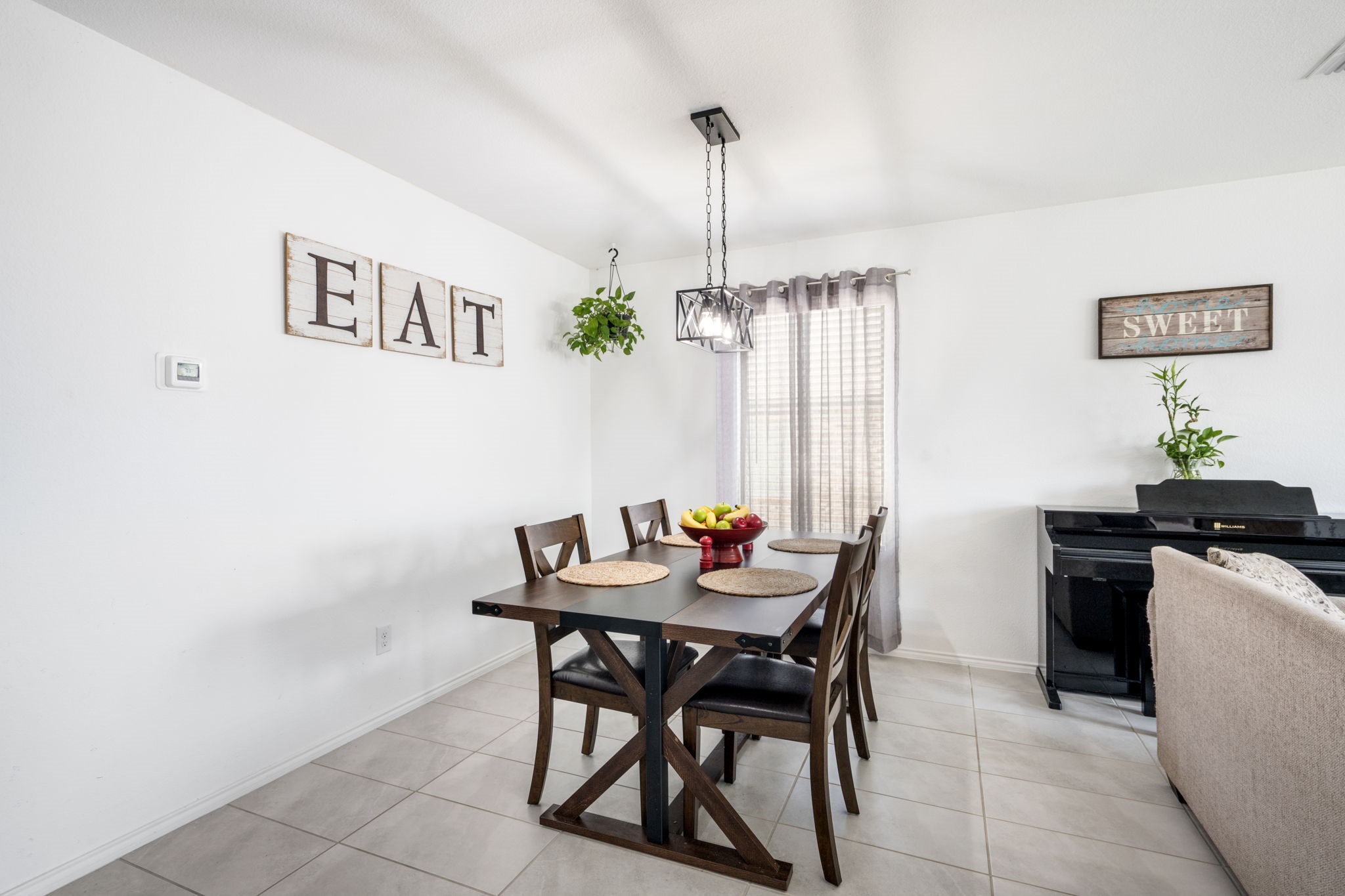 1636 Bluff View Drive