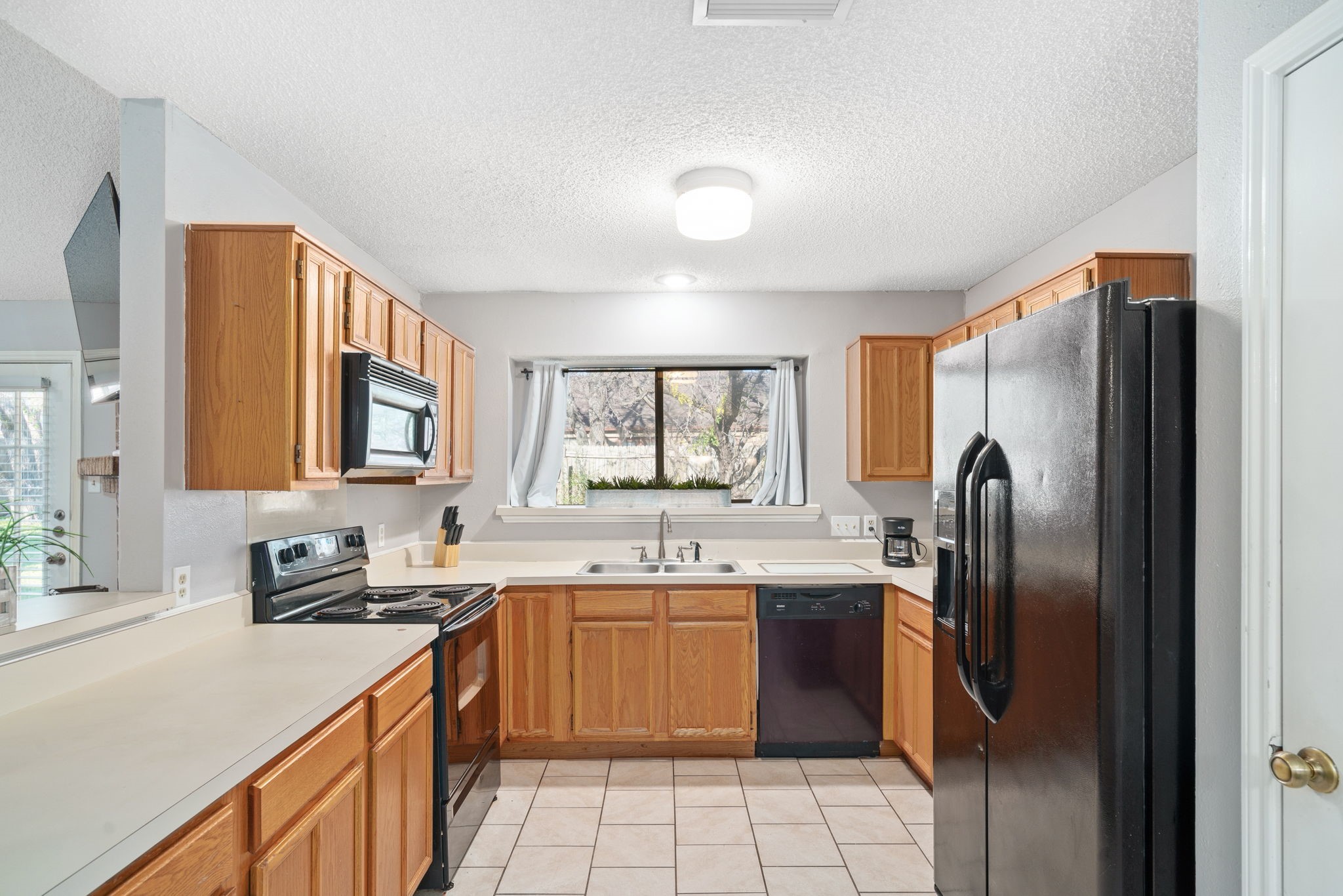2334 Dartmouth Drive
